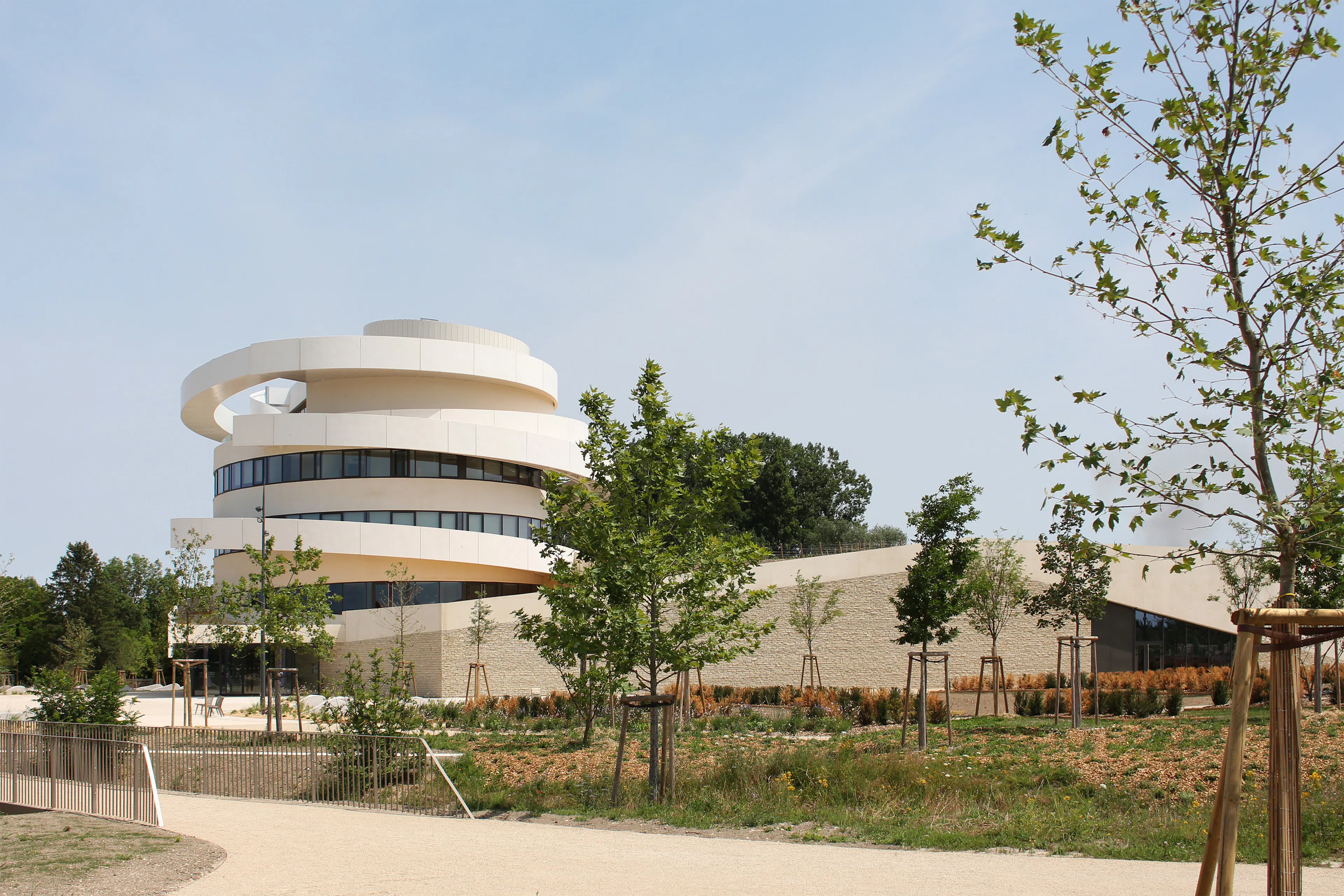 CITÉ DES CLIMATS ET VINS DE BOURGOGNE — 10