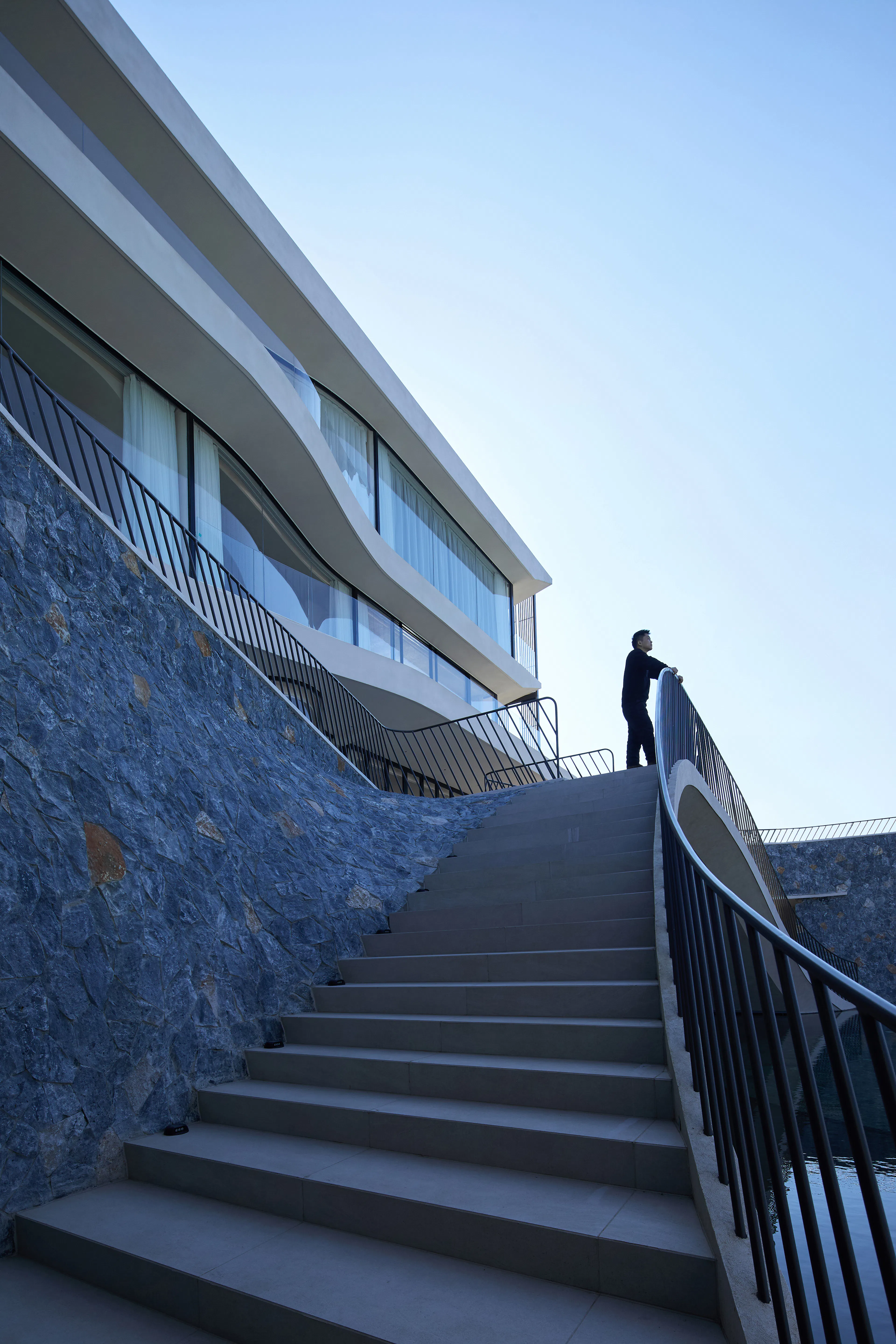 Eye of CangEr – Dali Fengyasong Hotel — 9