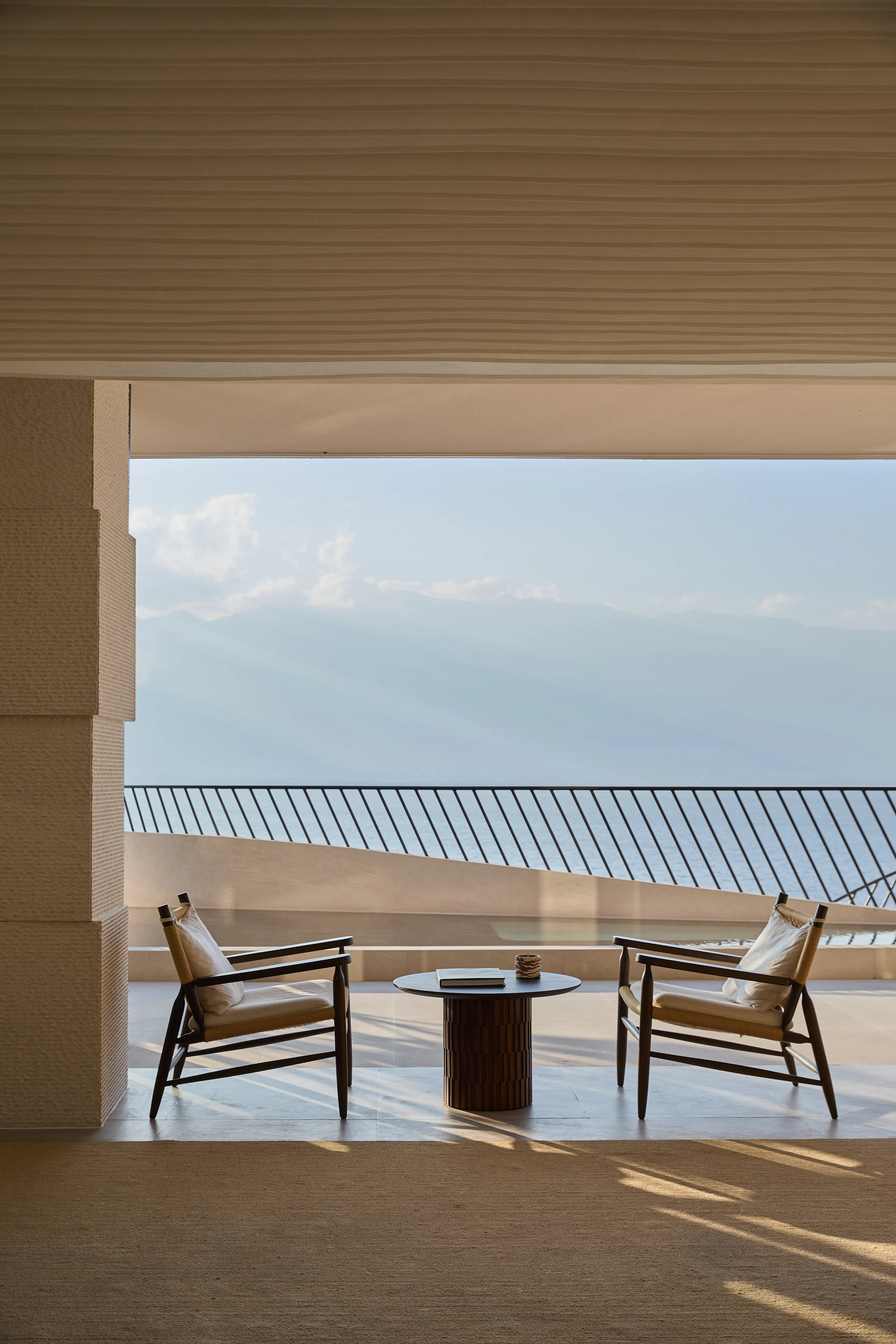 Eye of CangEr – Dali Fengyasong Hotel — 26