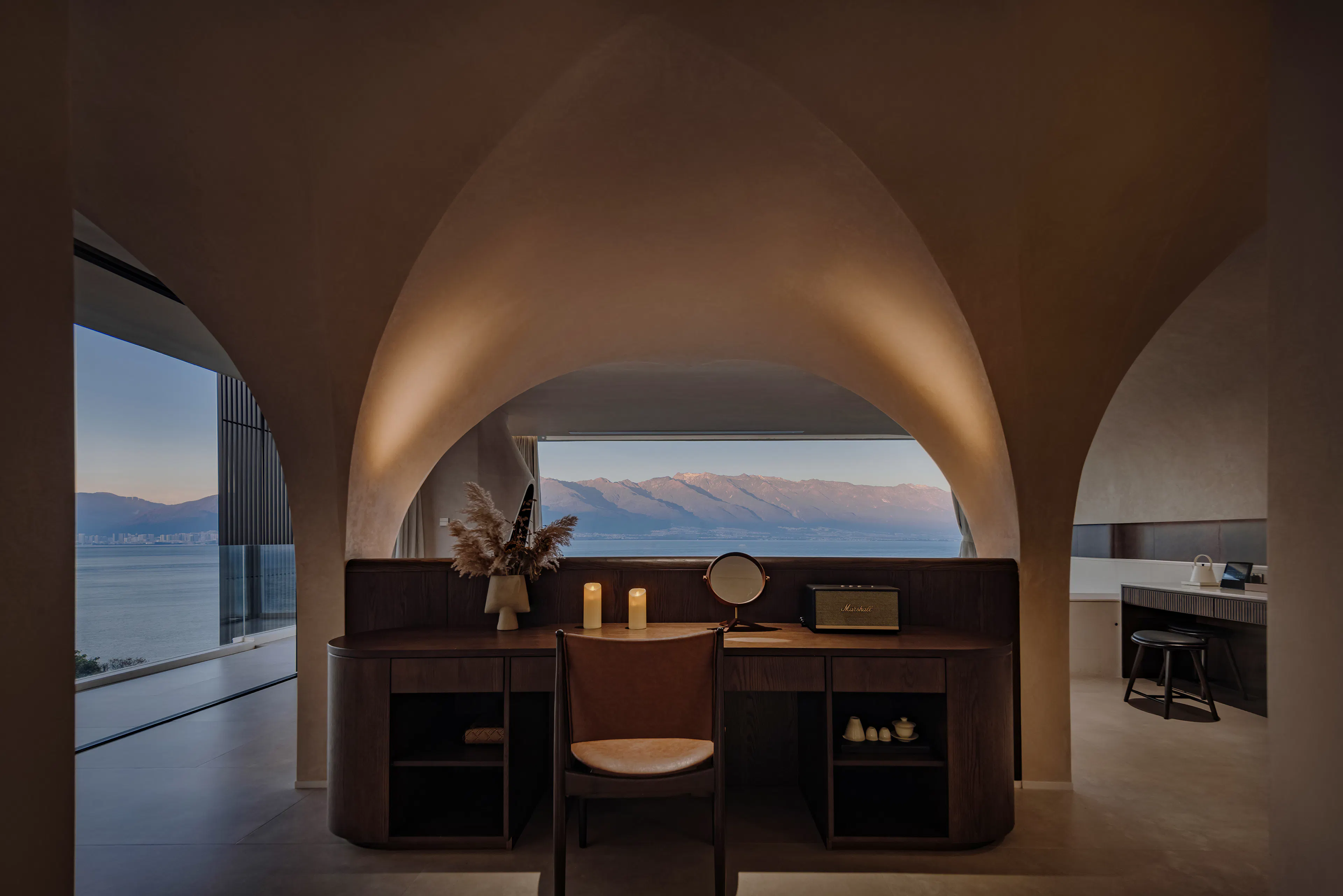 Eye of CangEr – Dali Fengyasong Hotel — 42