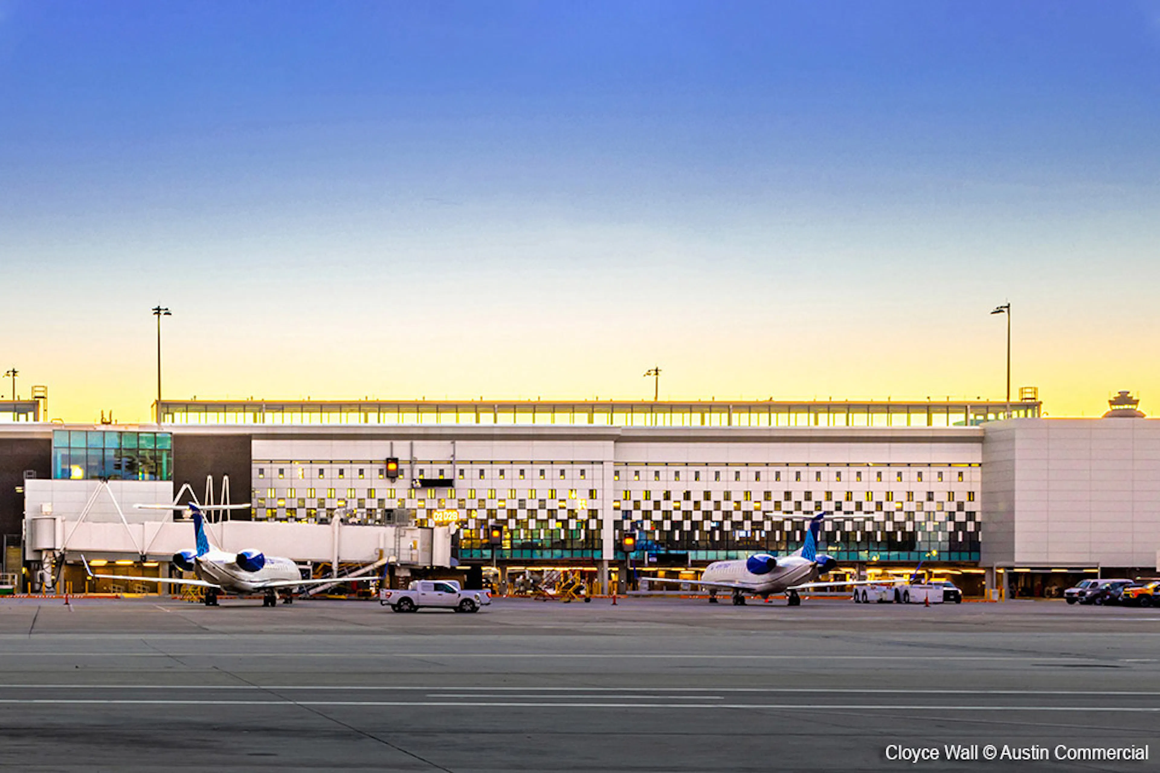 George Bush Intercontinental Airport, Mickey Leland International Terminal D — 8