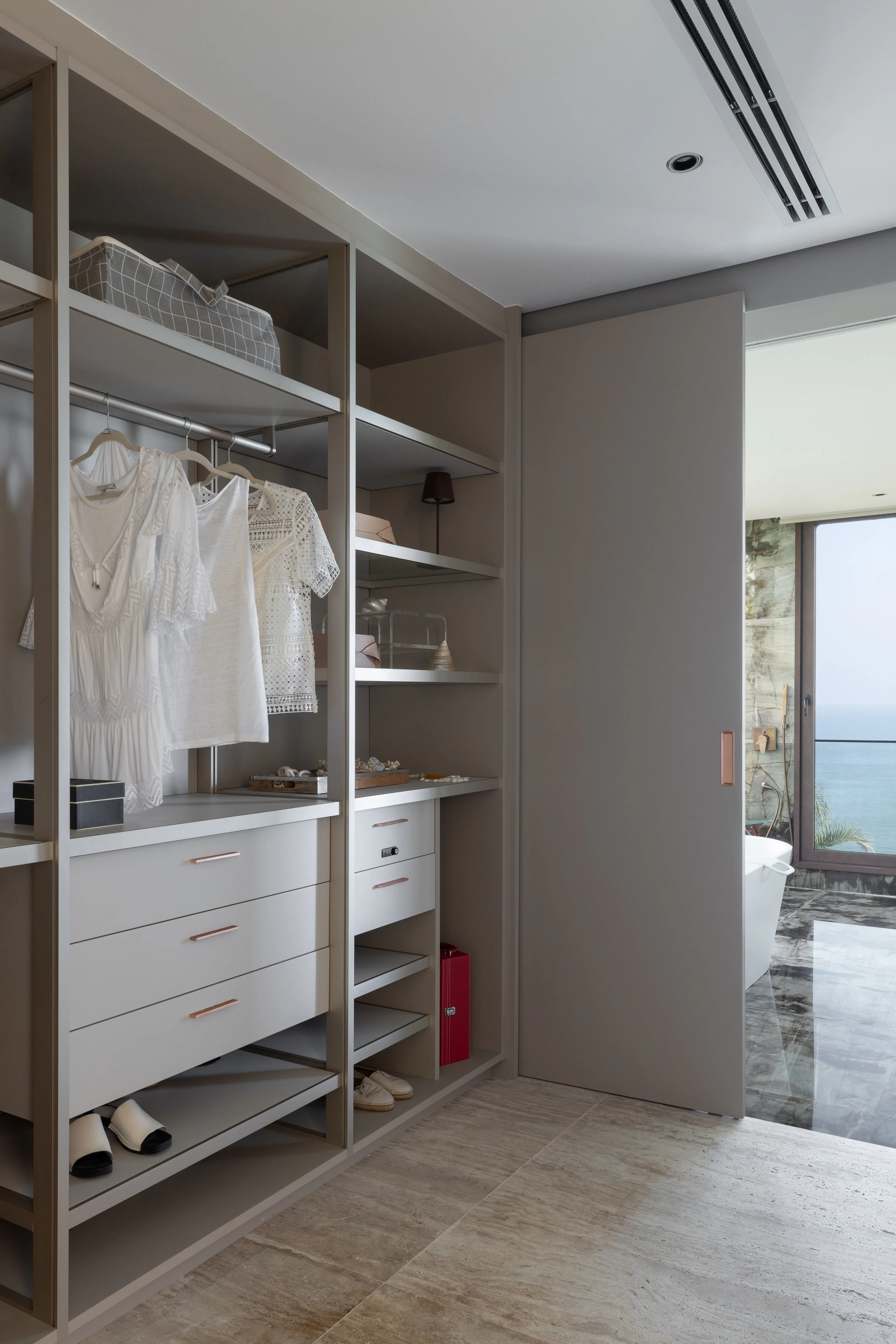 Brisa House — 25