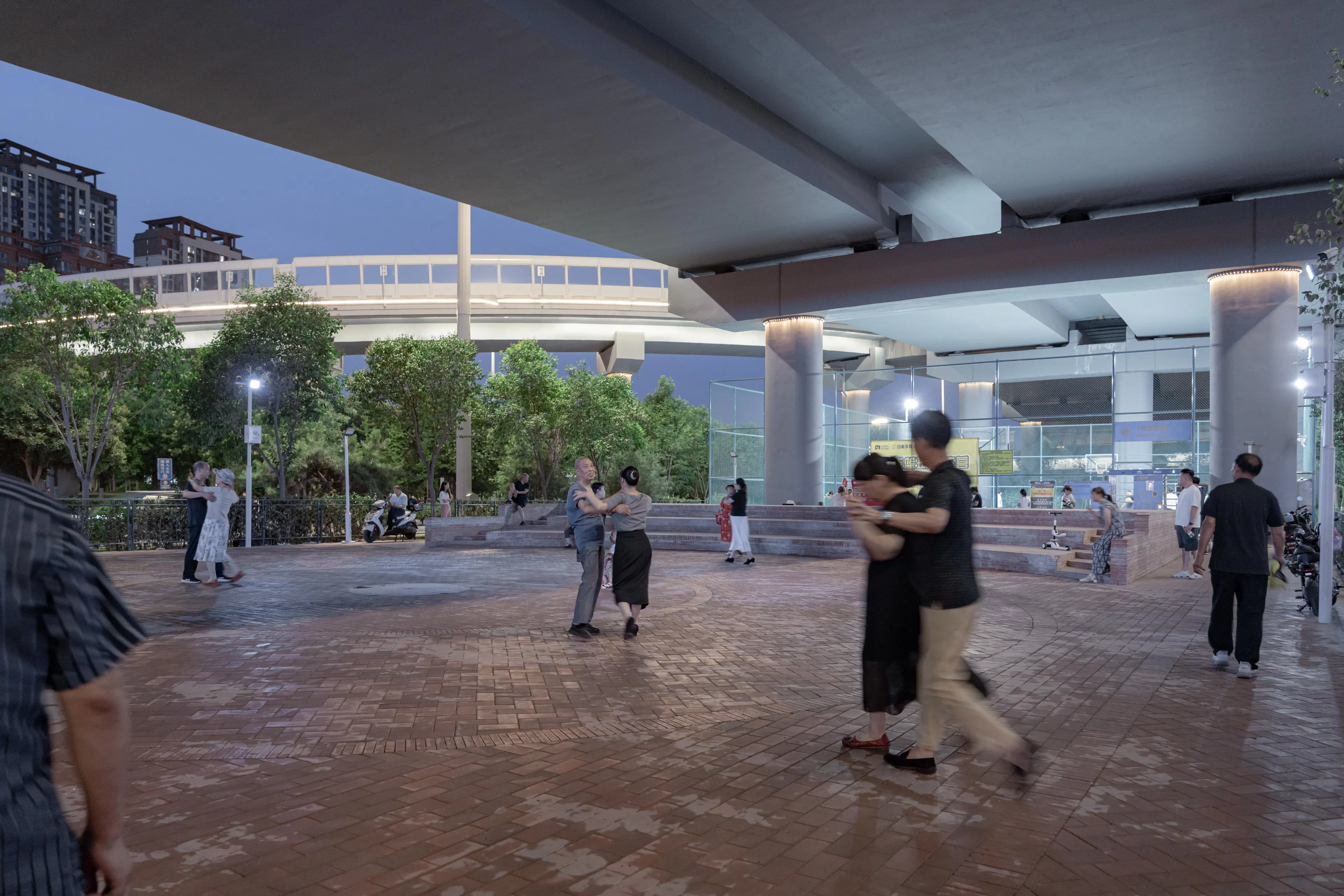 Renewal and Renovation of Space under Weiyang Overpass — 8