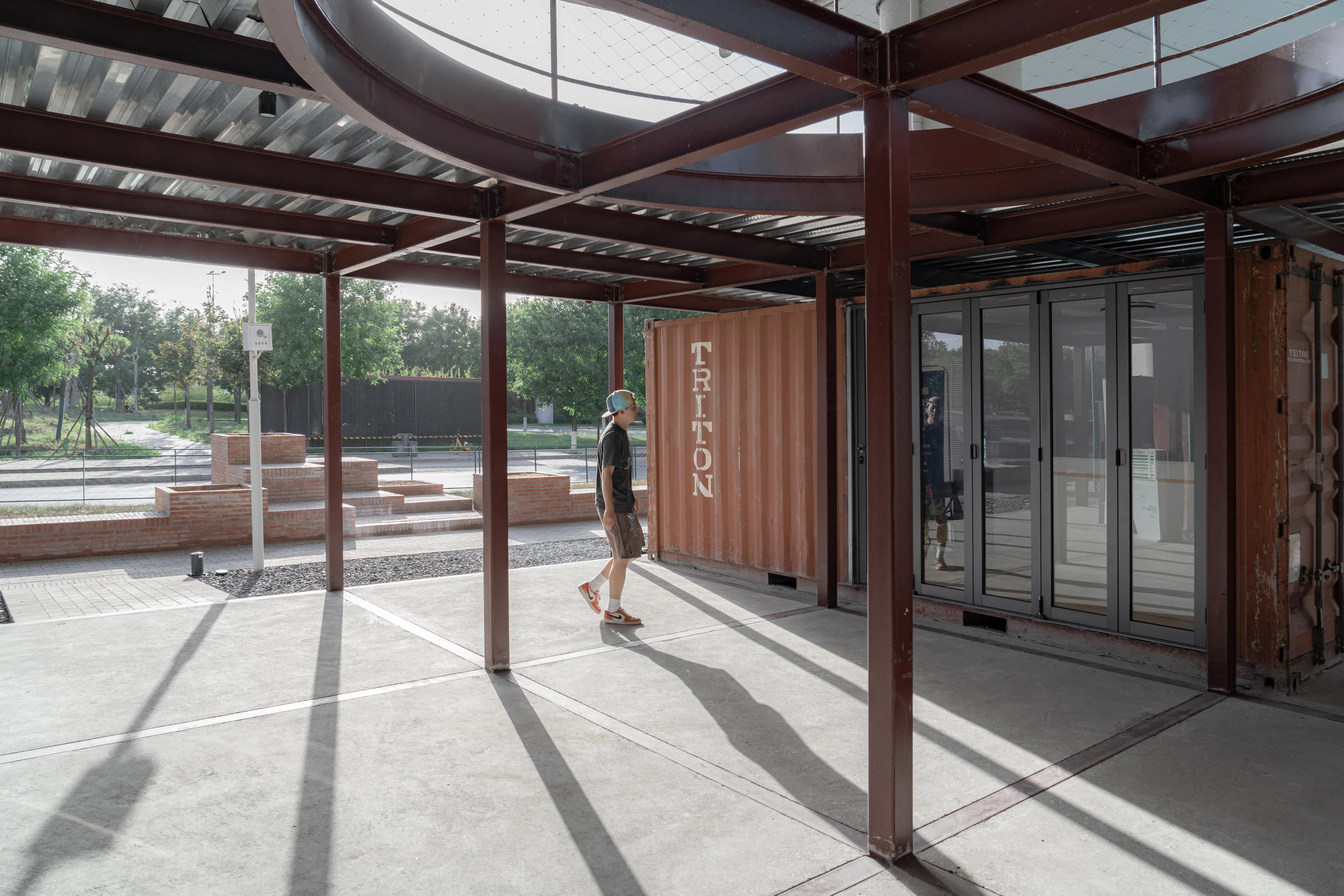 Renewal and Renovation of Space under Weiyang Overpass — 20