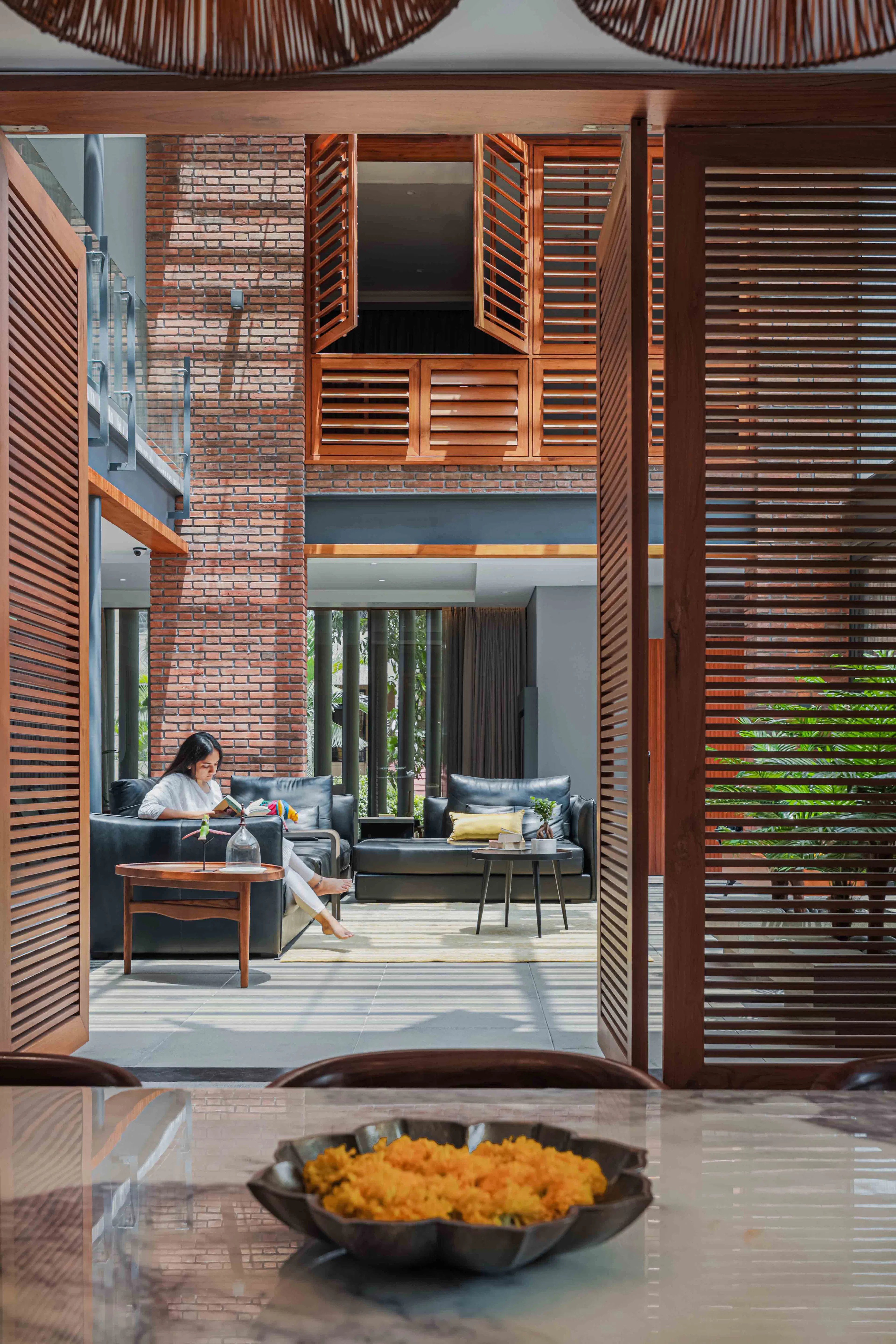 Angan (Courtyard) House — 13