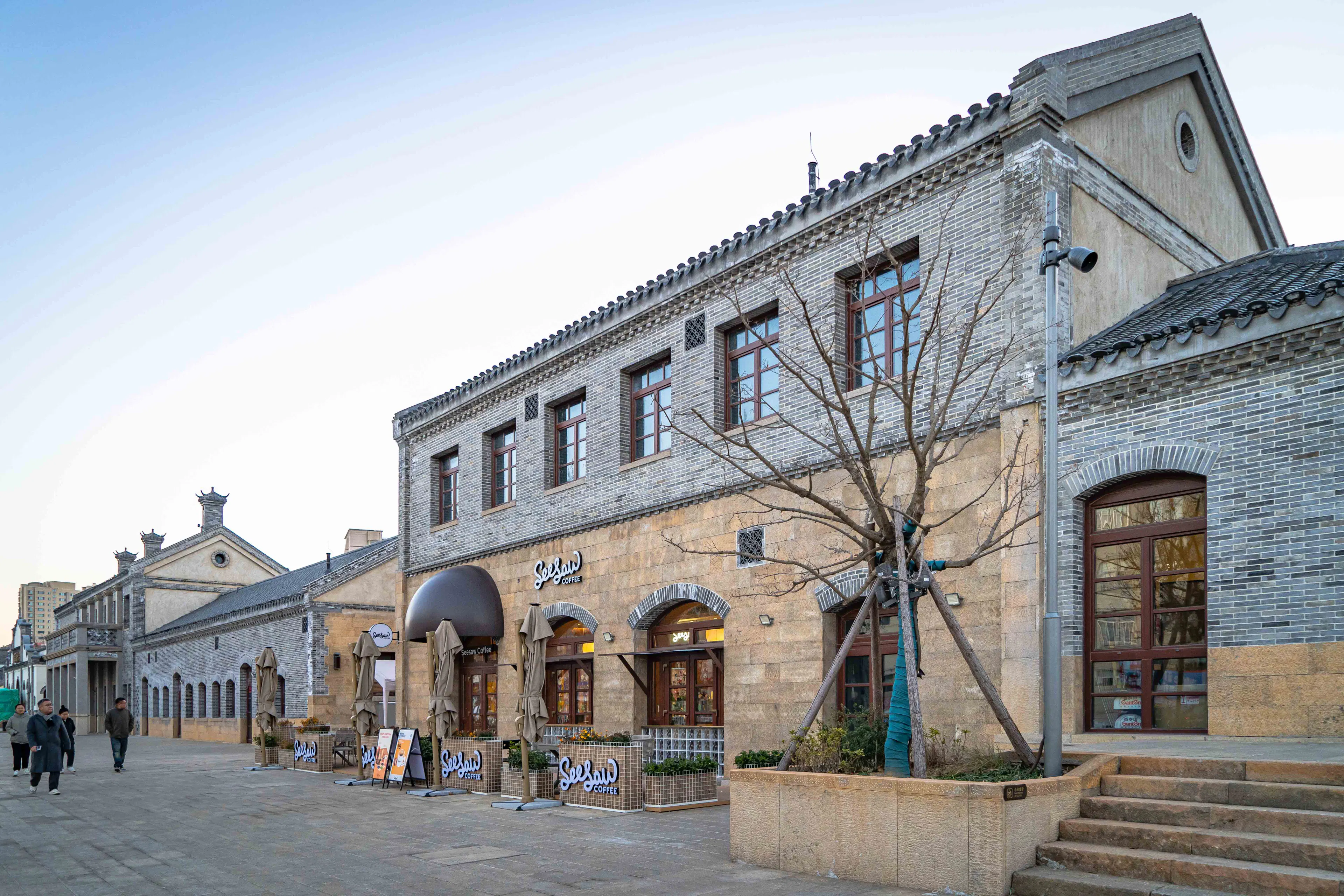 Conservation and Regeneration ofthe Qixia St, Characteristic Block in Weihai — 6