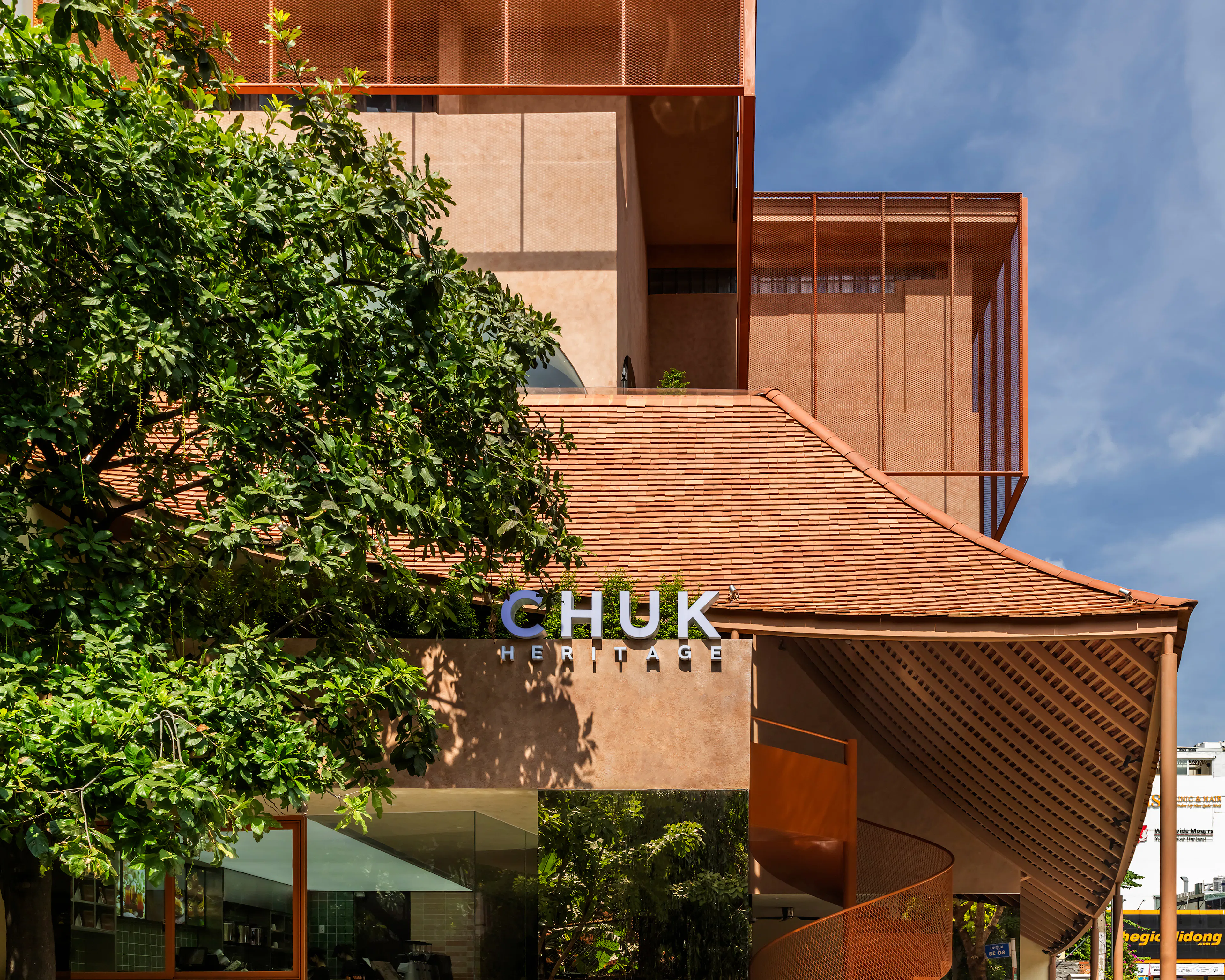 CHUK HERITAGE — 3