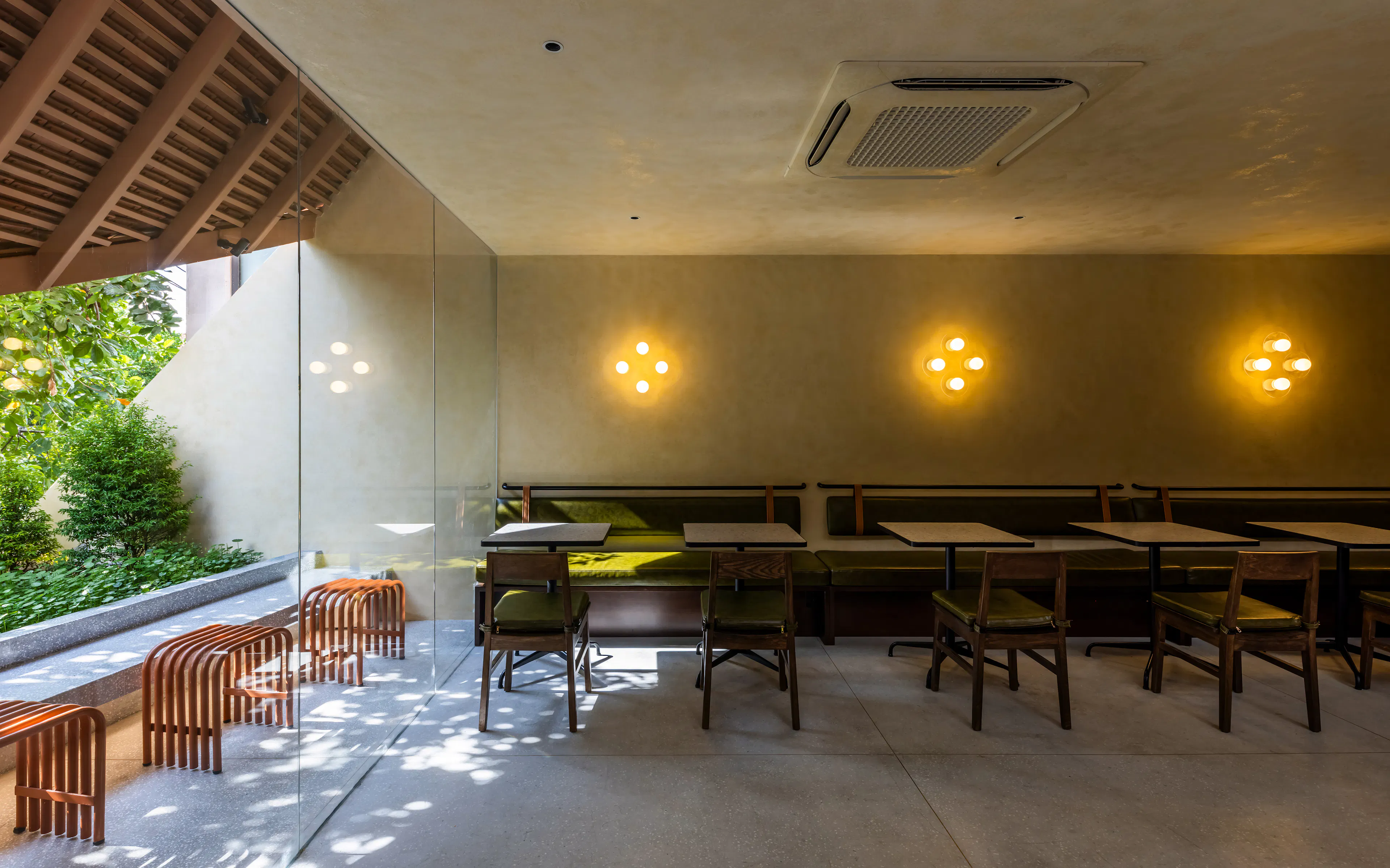 CHUK HERITAGE — 17