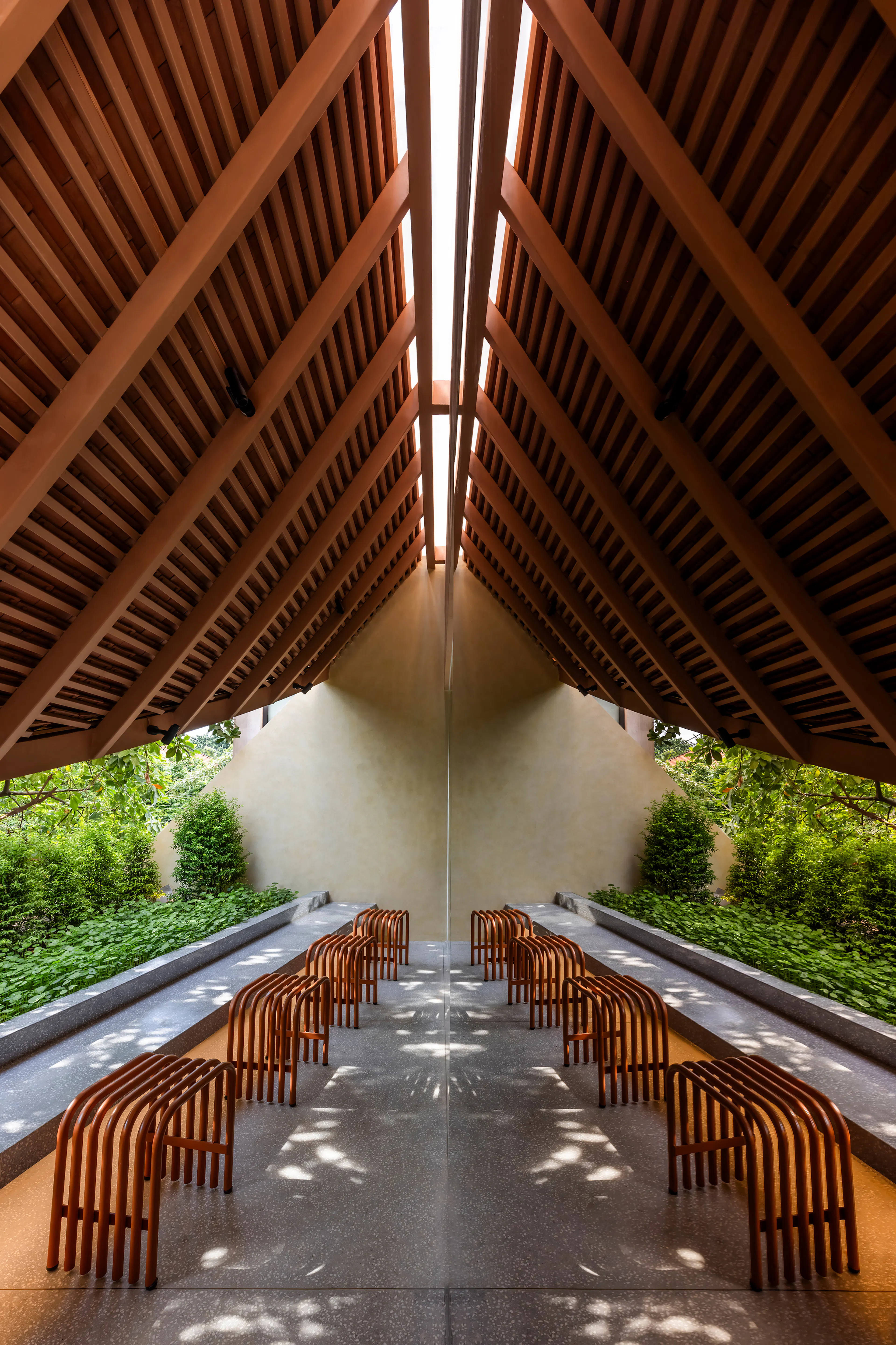 CHUK HERITAGE — 22