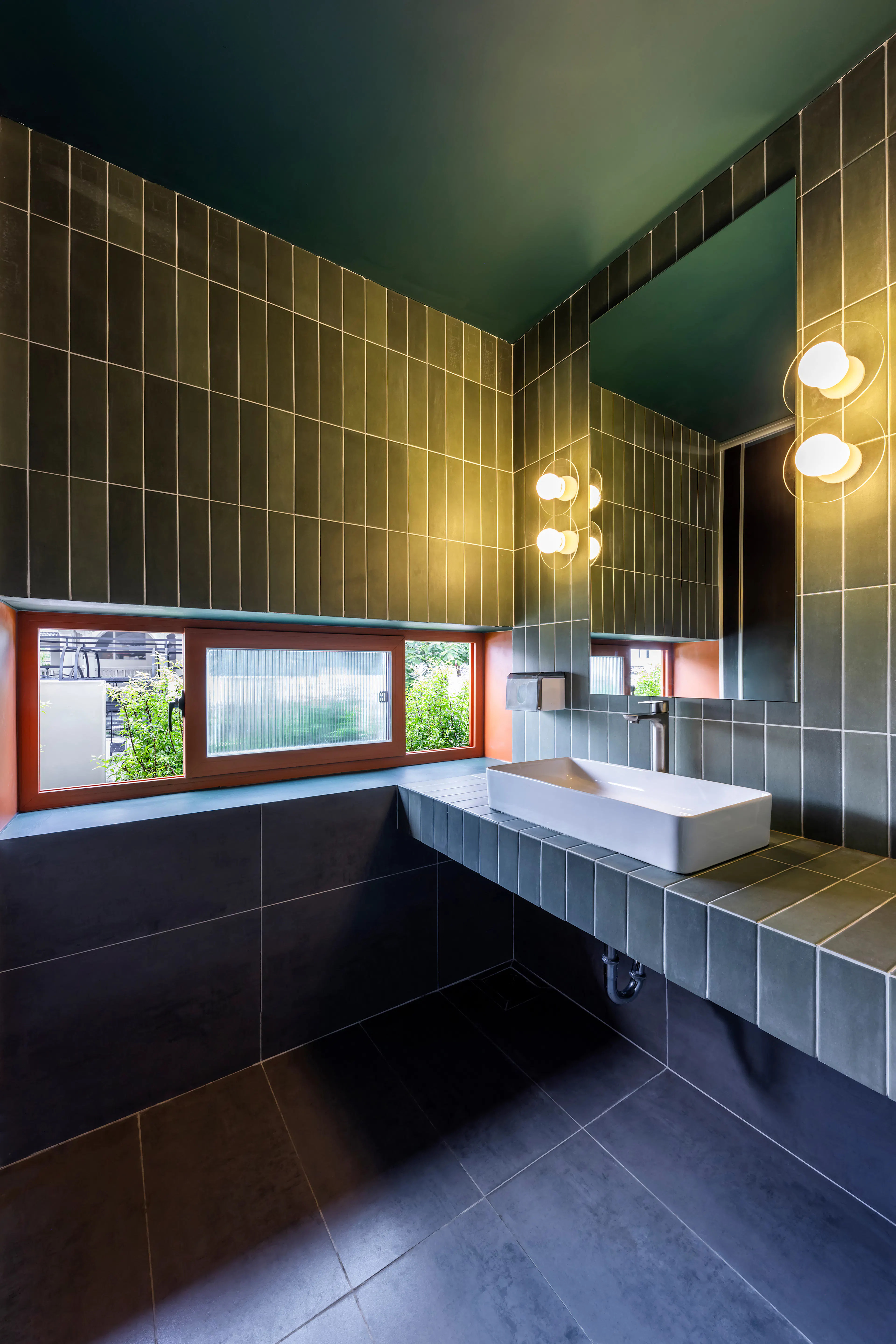 CHUK HERITAGE — 21