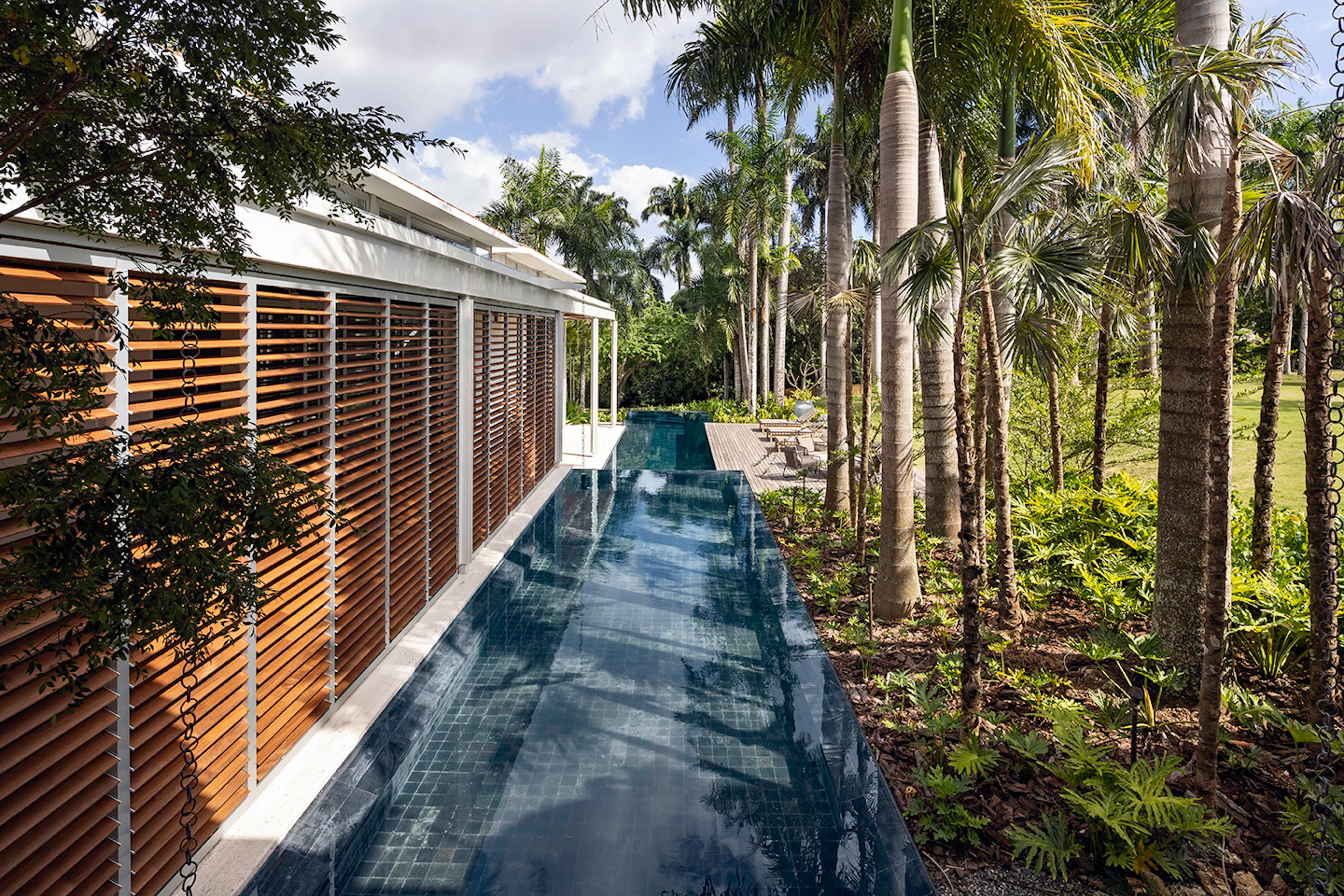 Caribbean House — 8