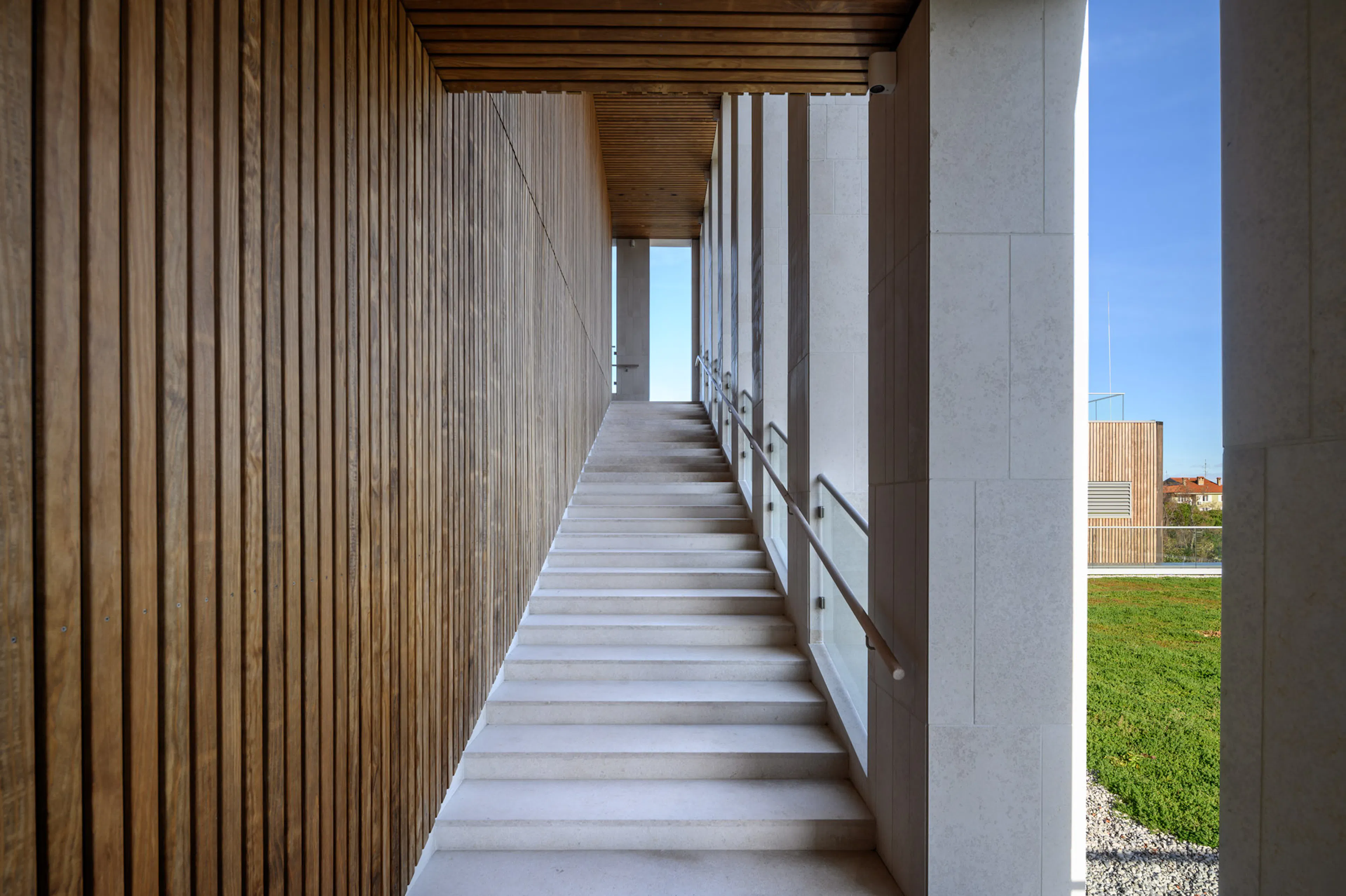 InnoRenew CoE — 13