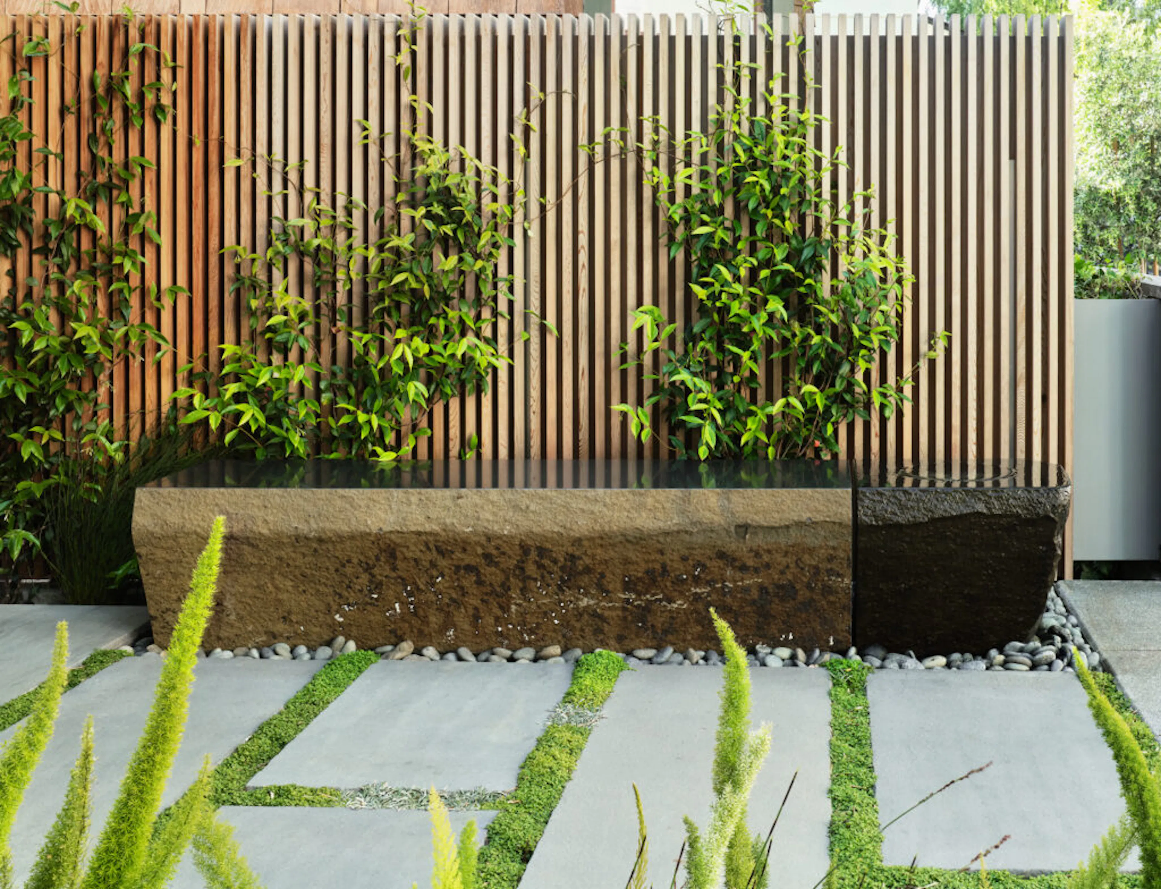 On the Edge of the Continent — 14