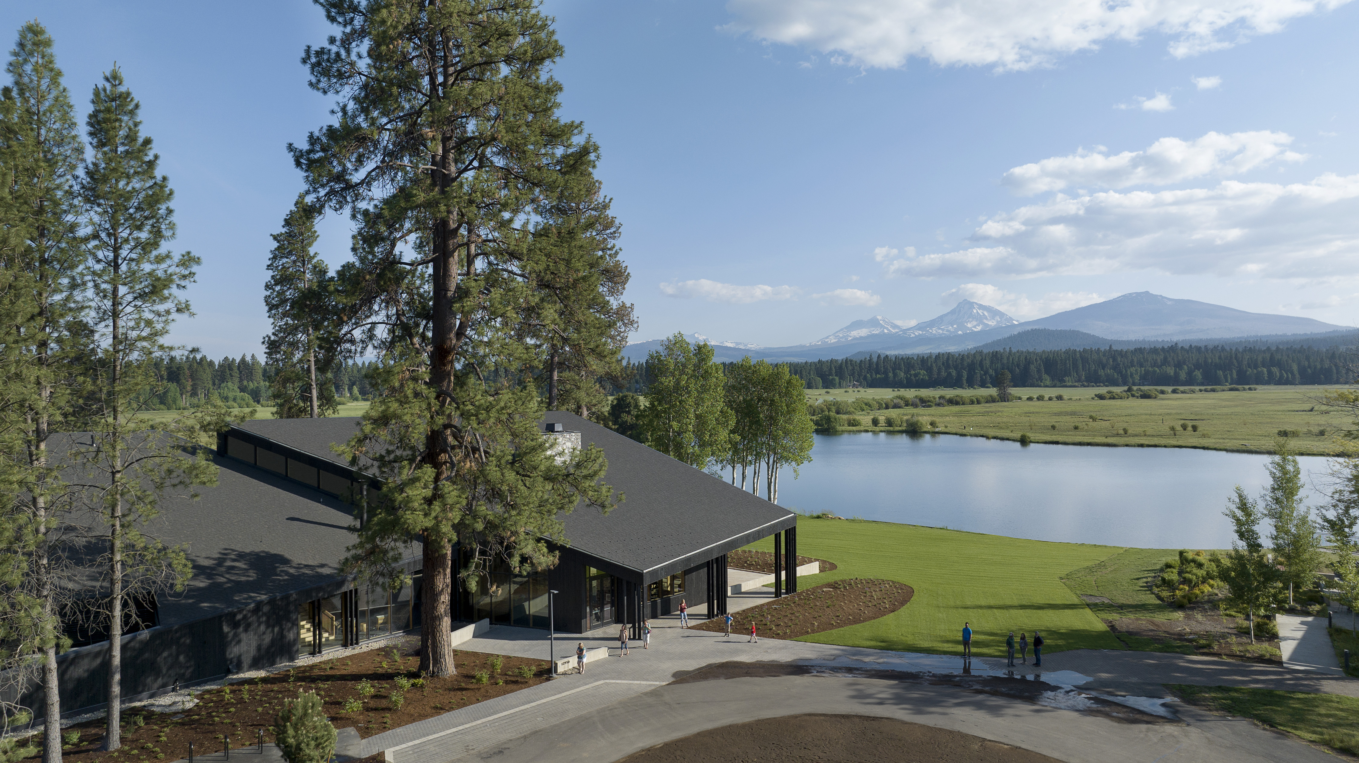 Black Butte Ranch Lodge by Hacker - Architizer