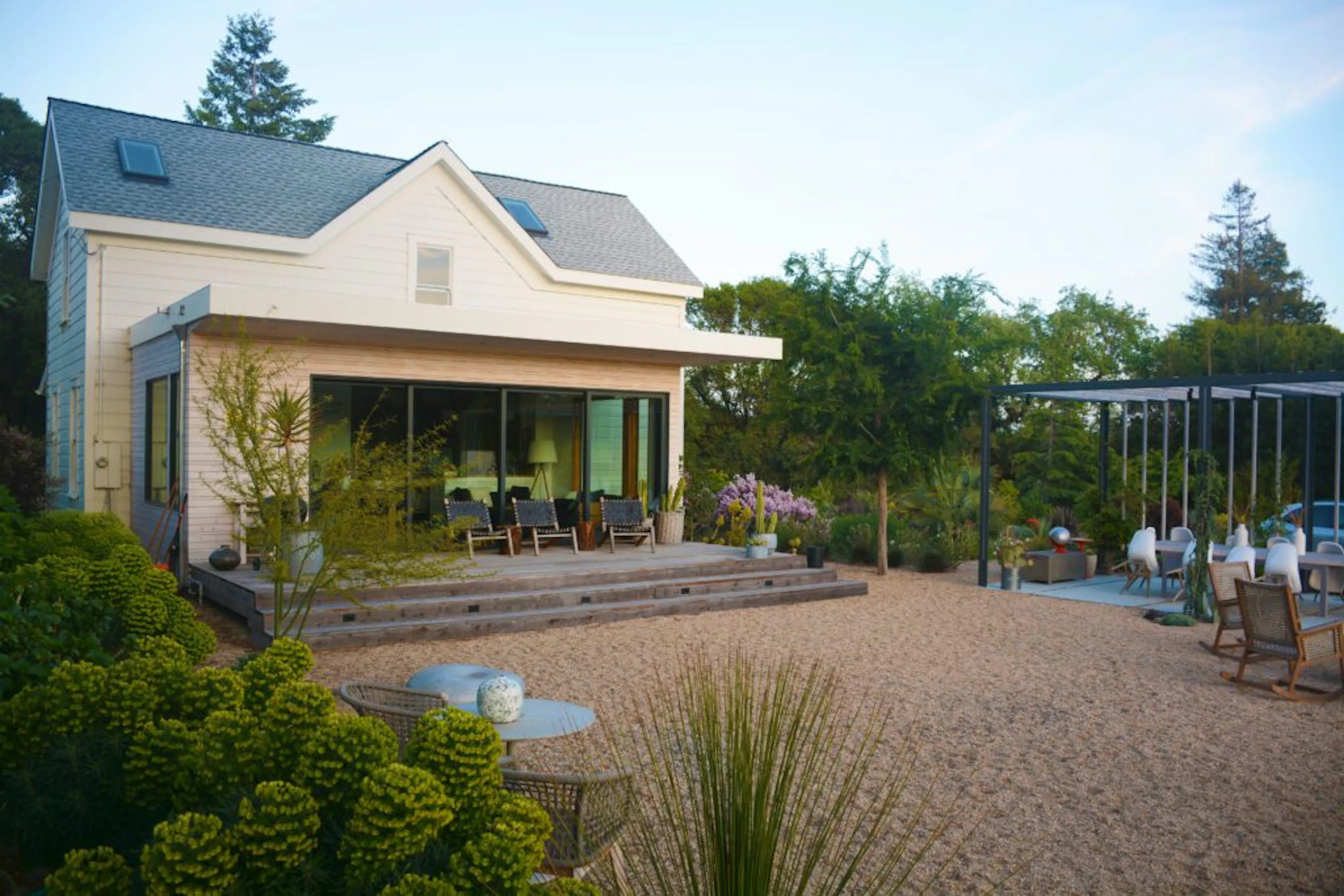 On the Edge of the Continent — 12