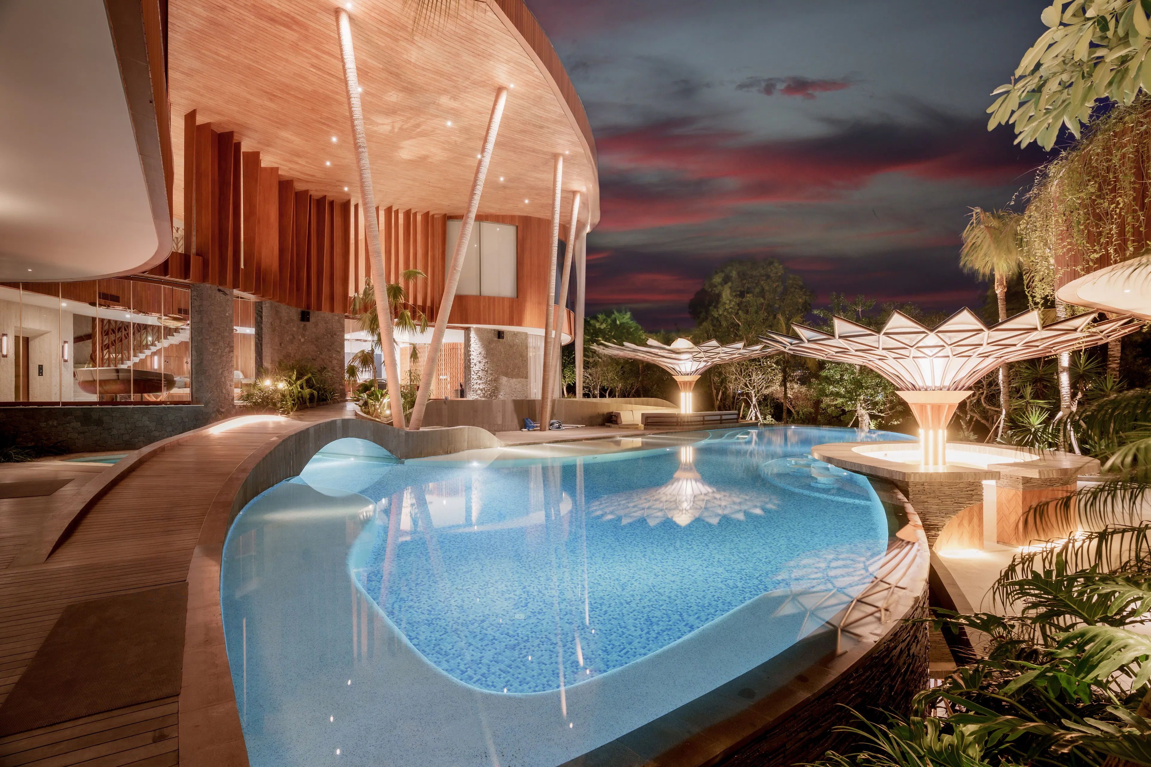 Luna Beach Club — 35