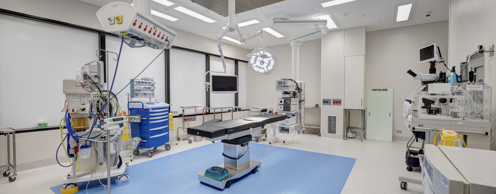 Spring Hill Specialist Day Hospital by 8i Architects - Architizer