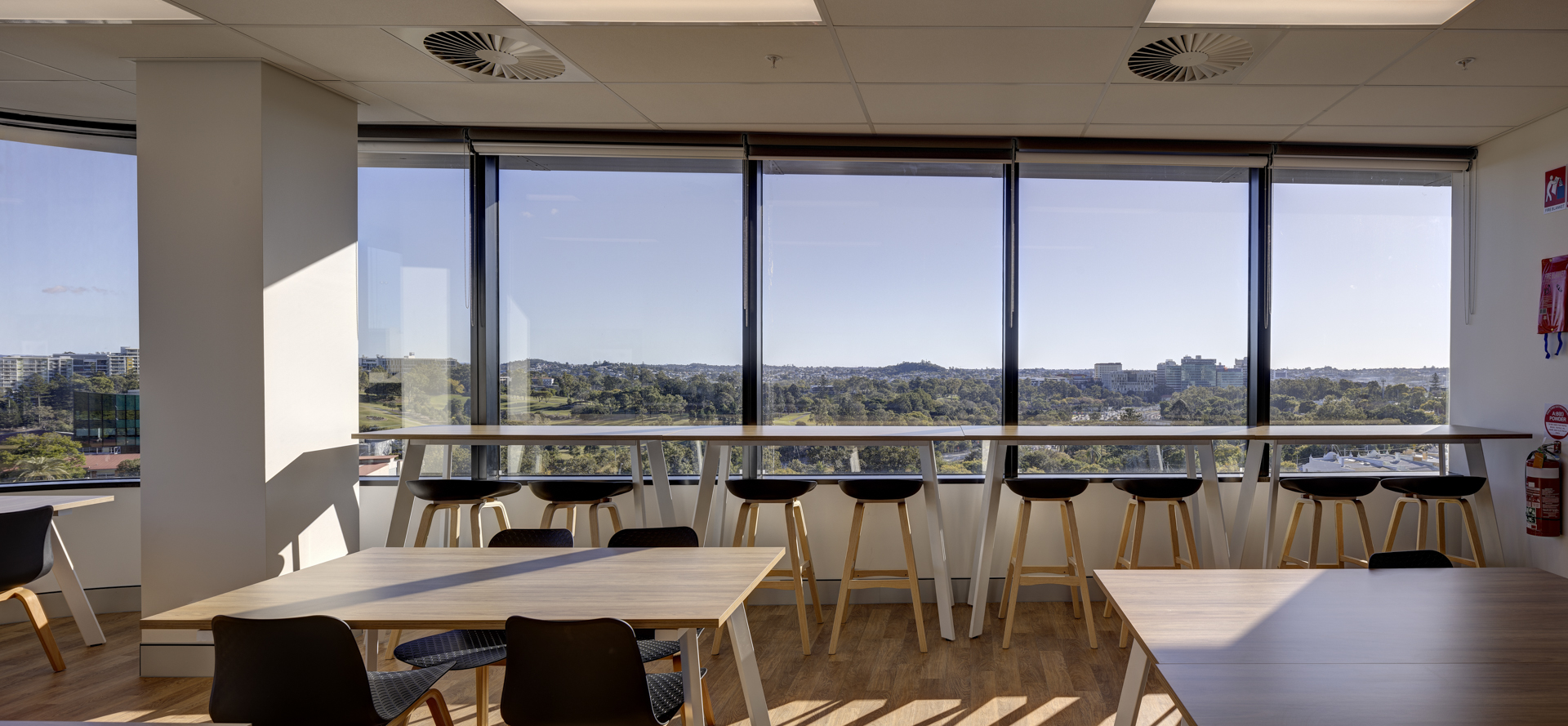 Spring Hill Specialist Day Hospital by 8i Architects - Architizer