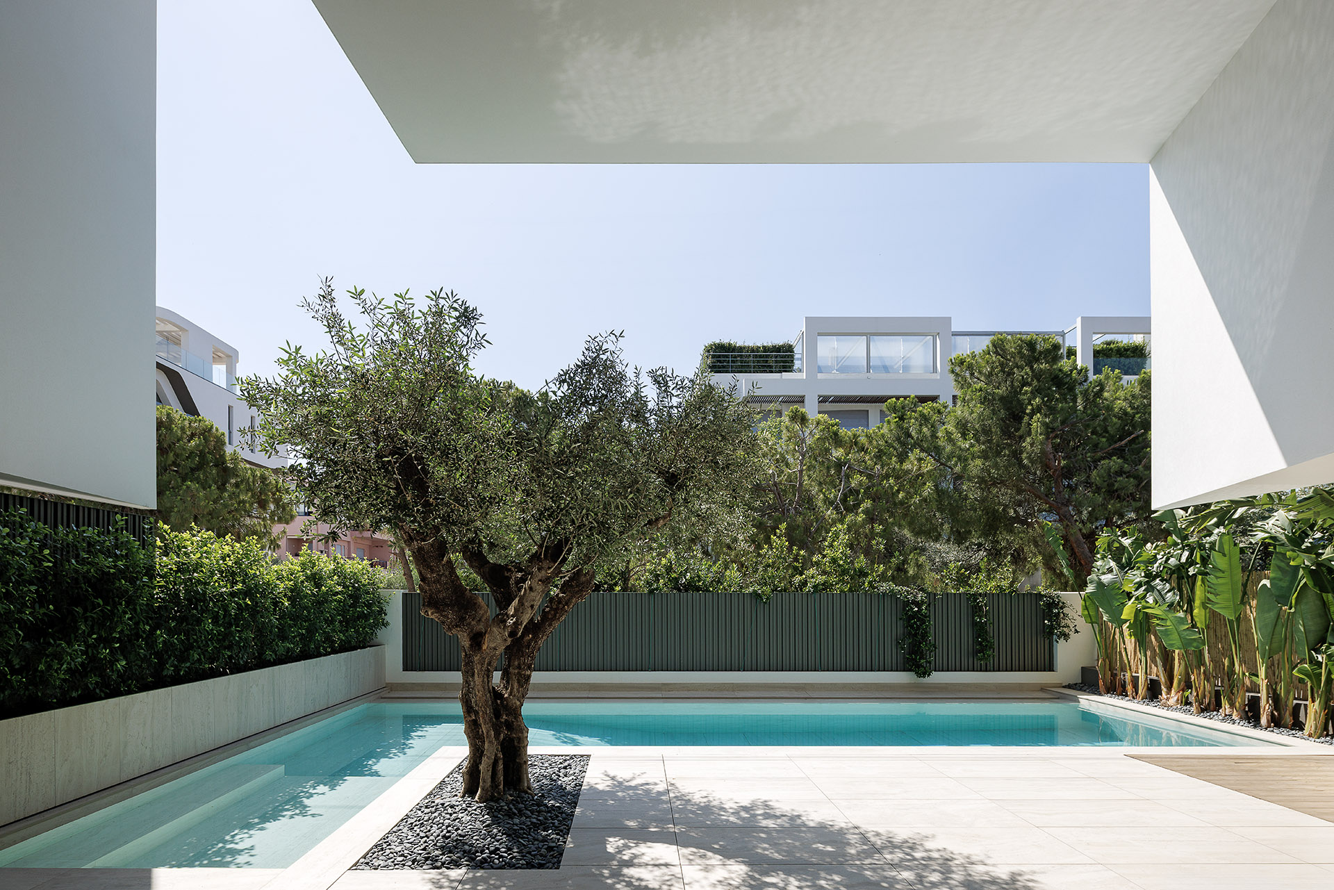 Visual Reference: Condor Luxury Apartments By Kkmk Architects