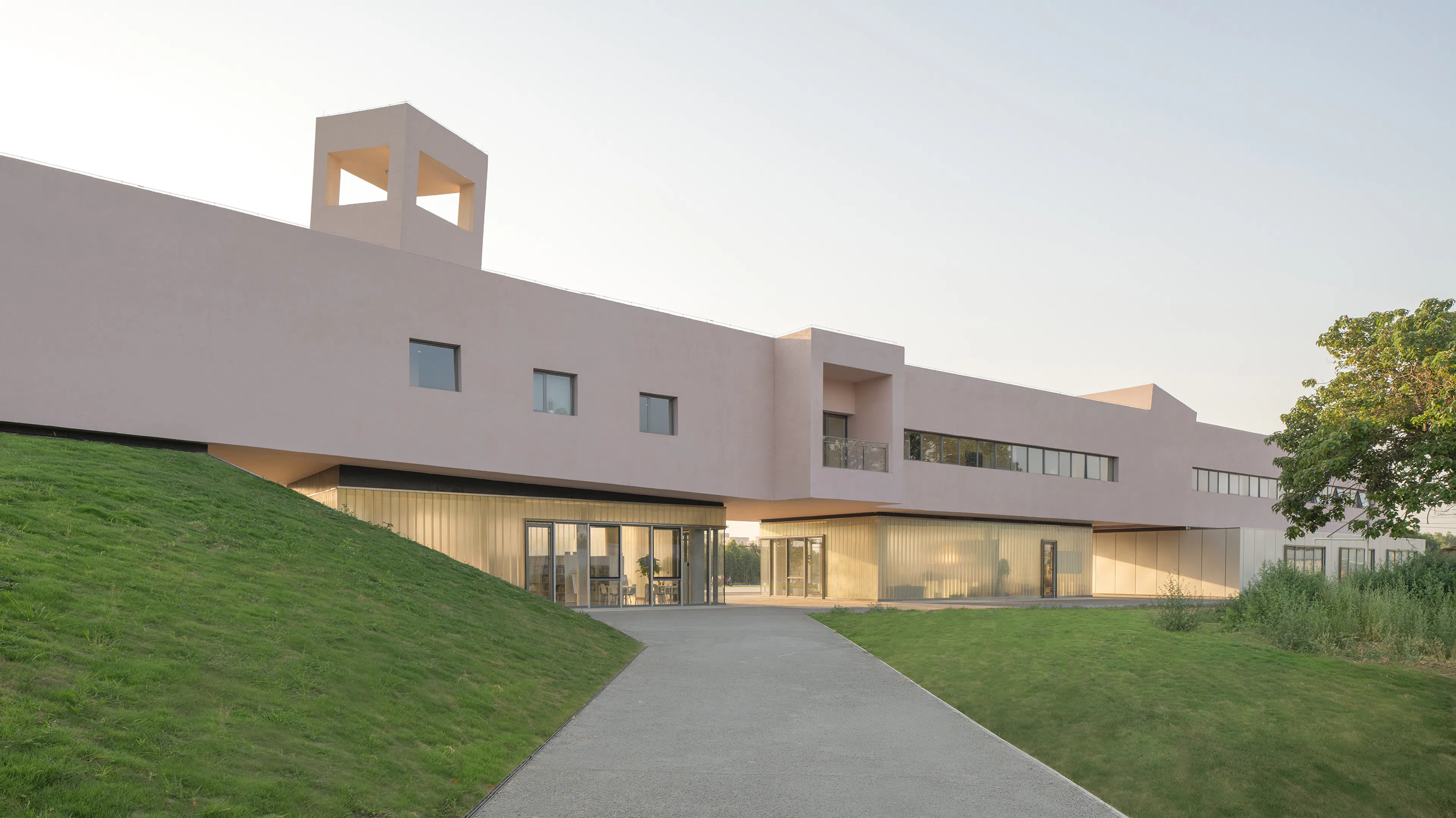 RENOVATION OF THE QINCHANG VILLAGE CPC BRANCH OFFICE COMMUNITY CENTER