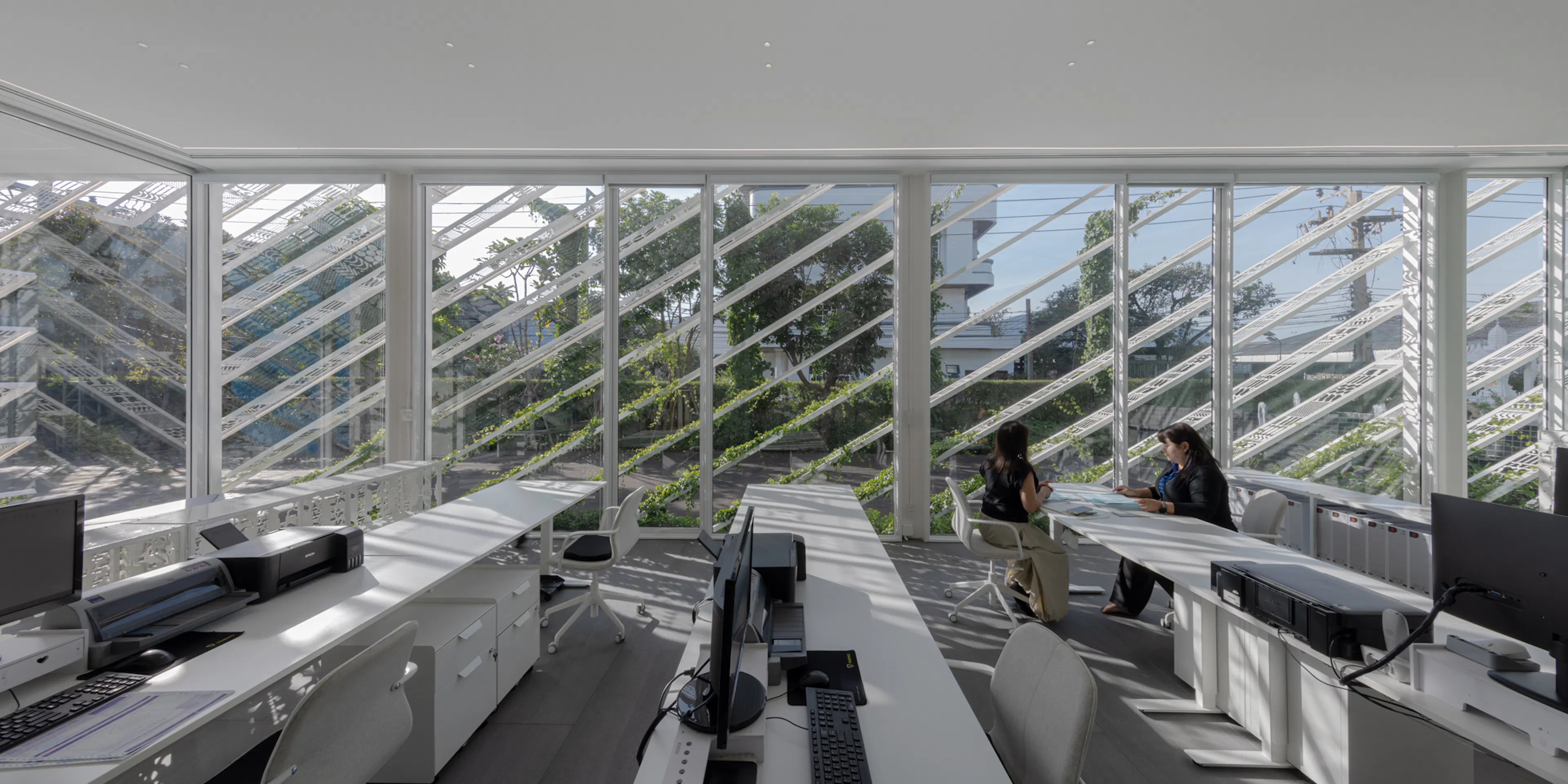 "No Time to Waste" Office — 10