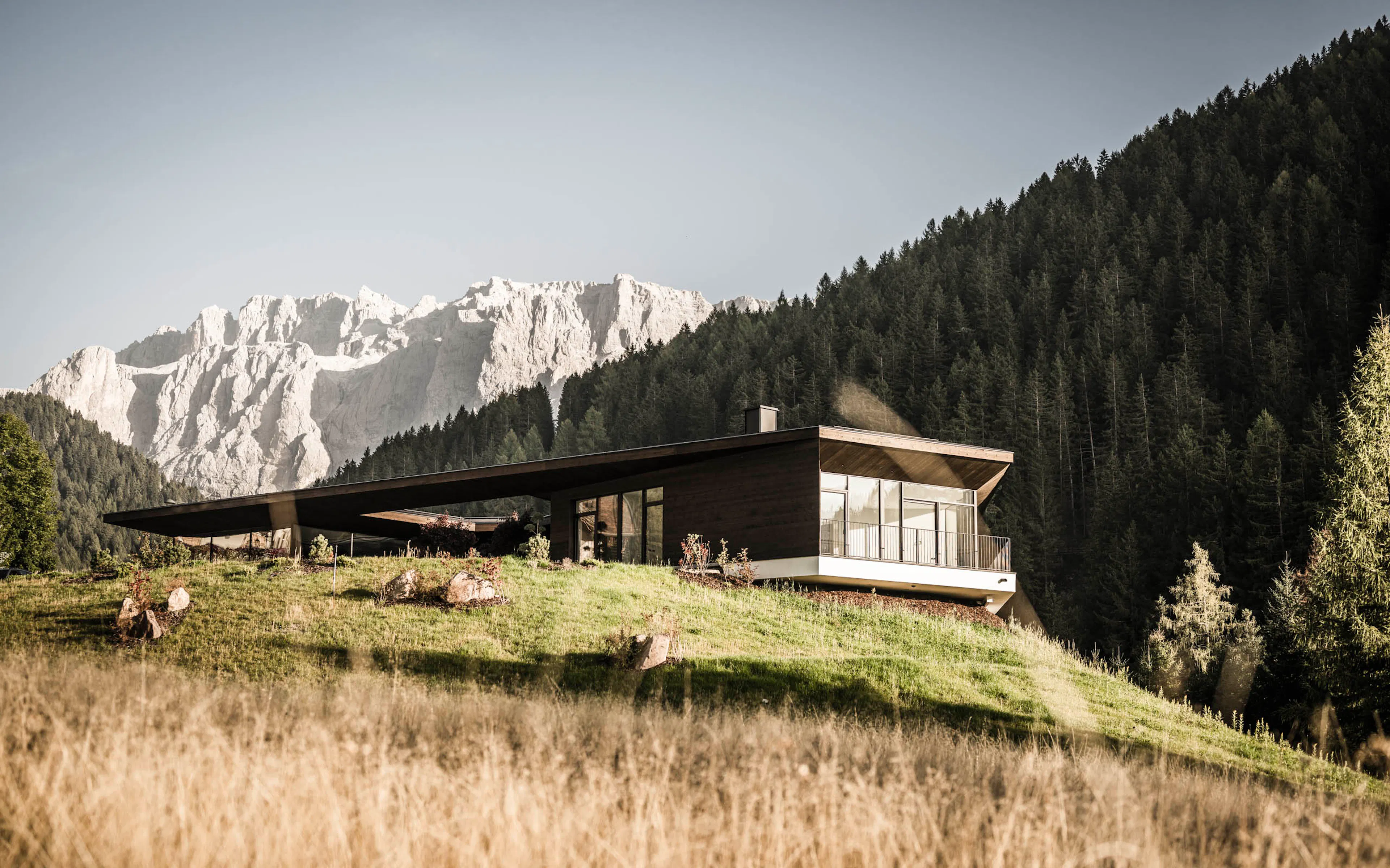 House Conturines — 17