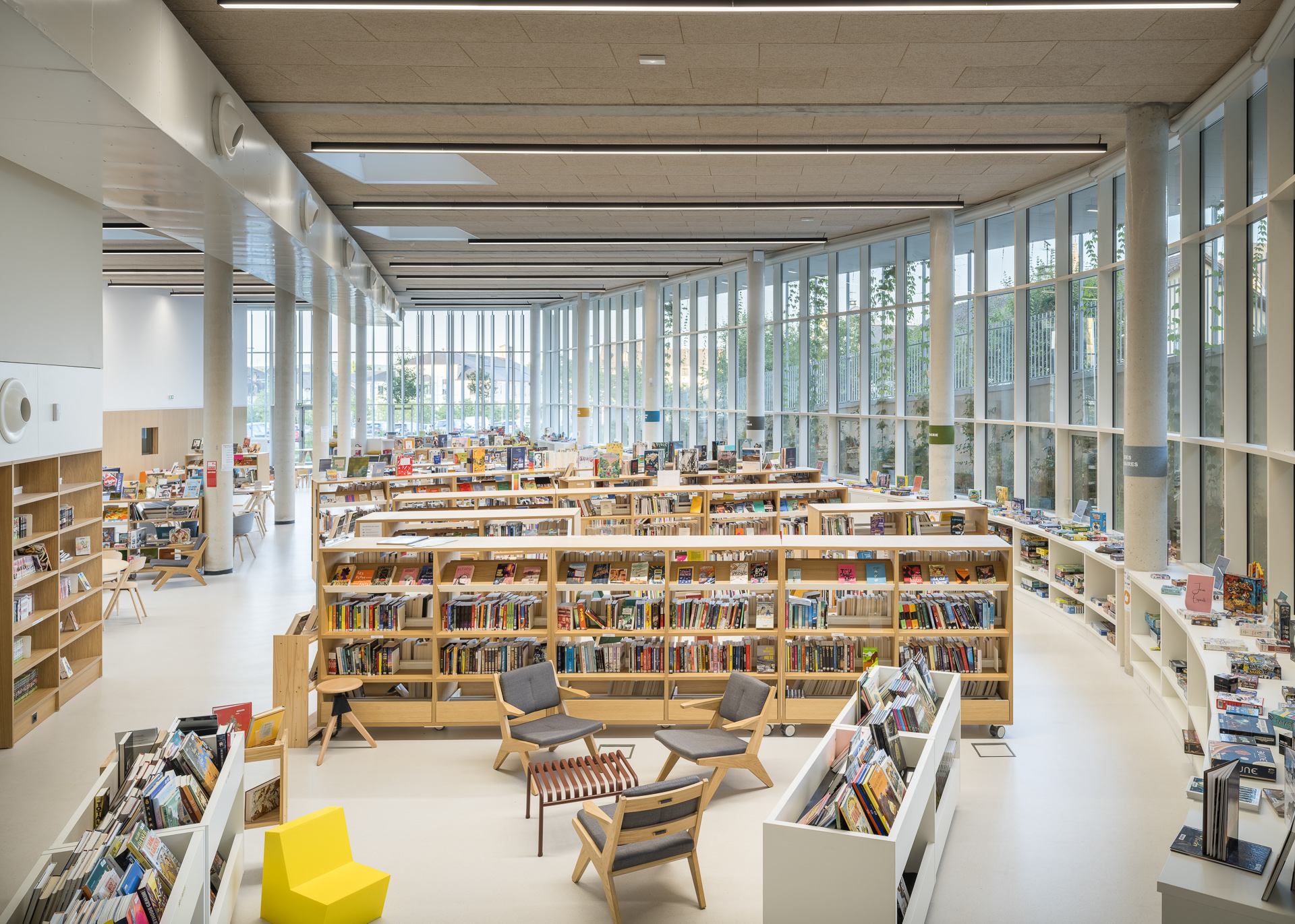 cultural center : library + cinema by atelier d'architecture King Kong ...