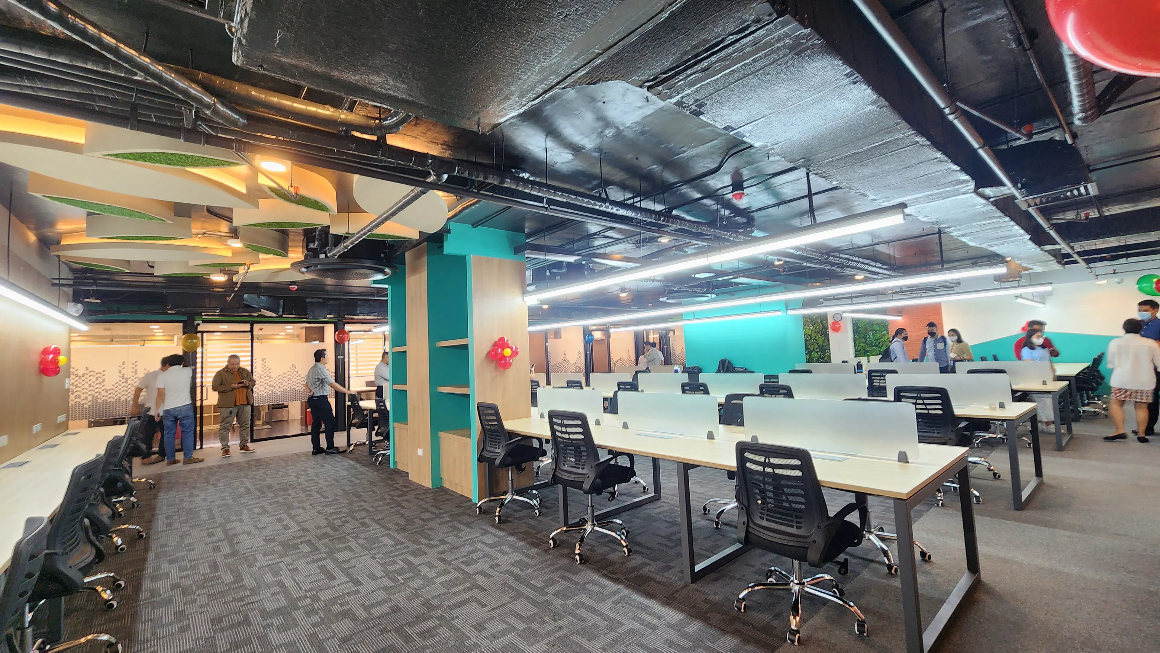 The Book Stop 5 — 25