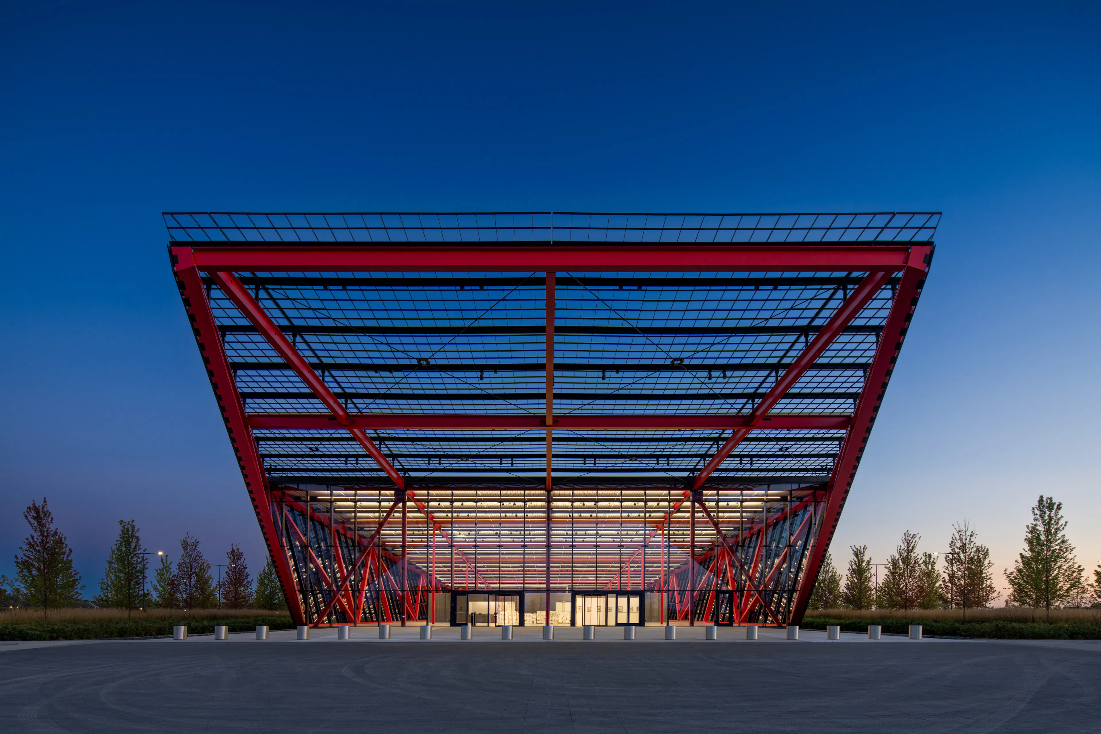 Joe and Rika Mansueto Library — 12