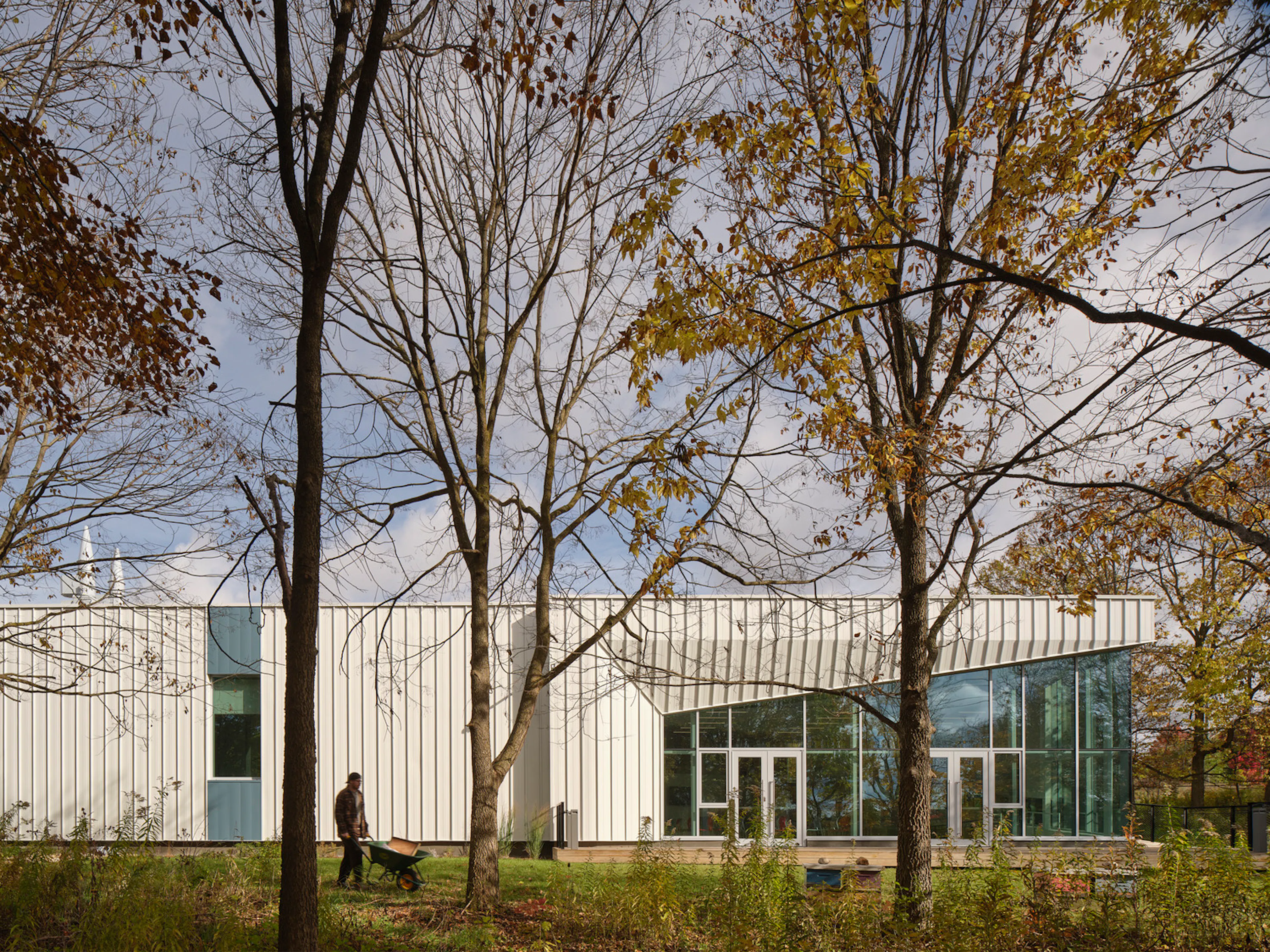 University of Guelph Honey Bee Research Centre — 7