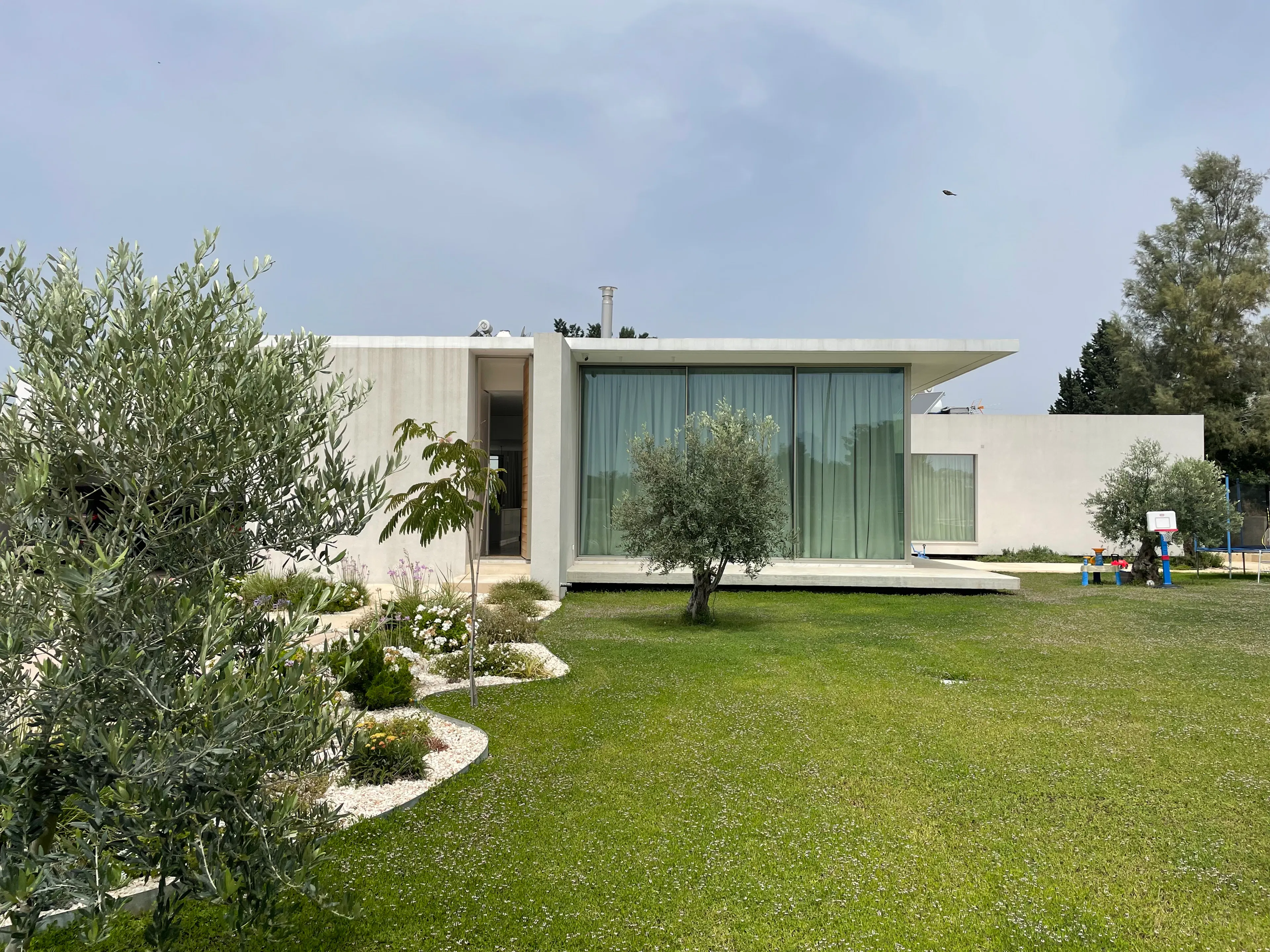 A Surfer's House — 2