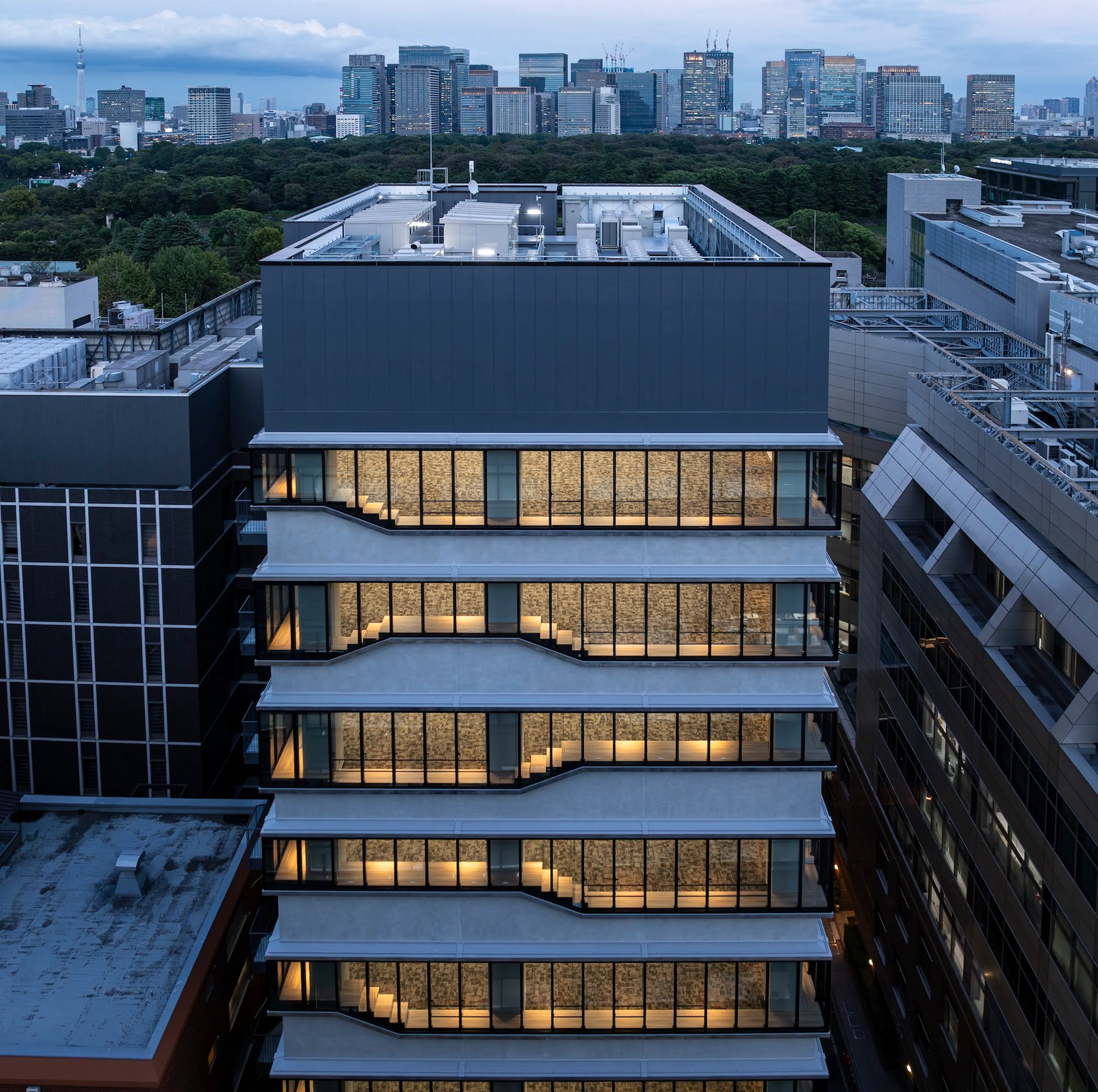 TOKYO TORCH Tokiwabashi Tower