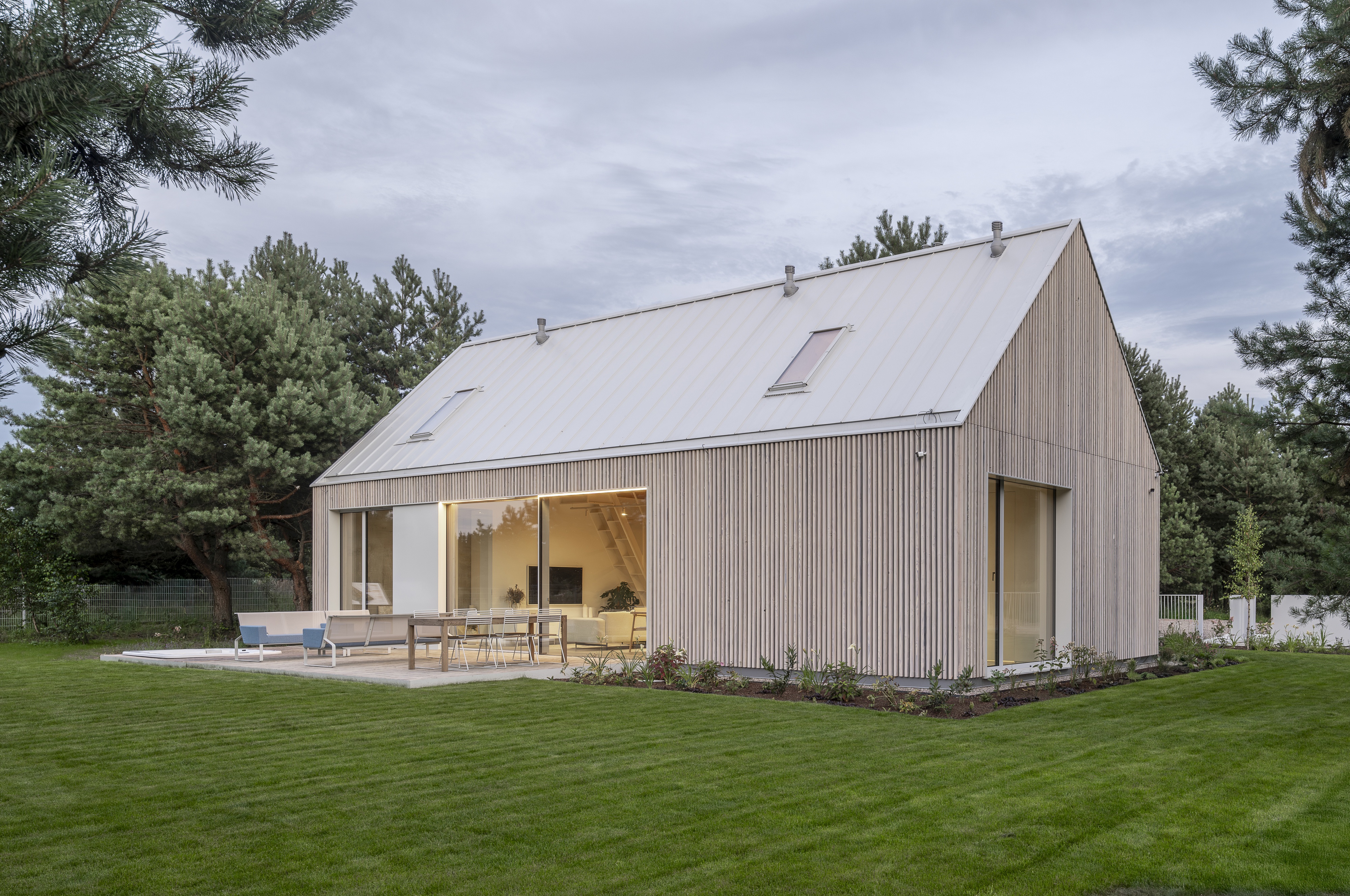 © Archmondo Piotr Kowalczyk