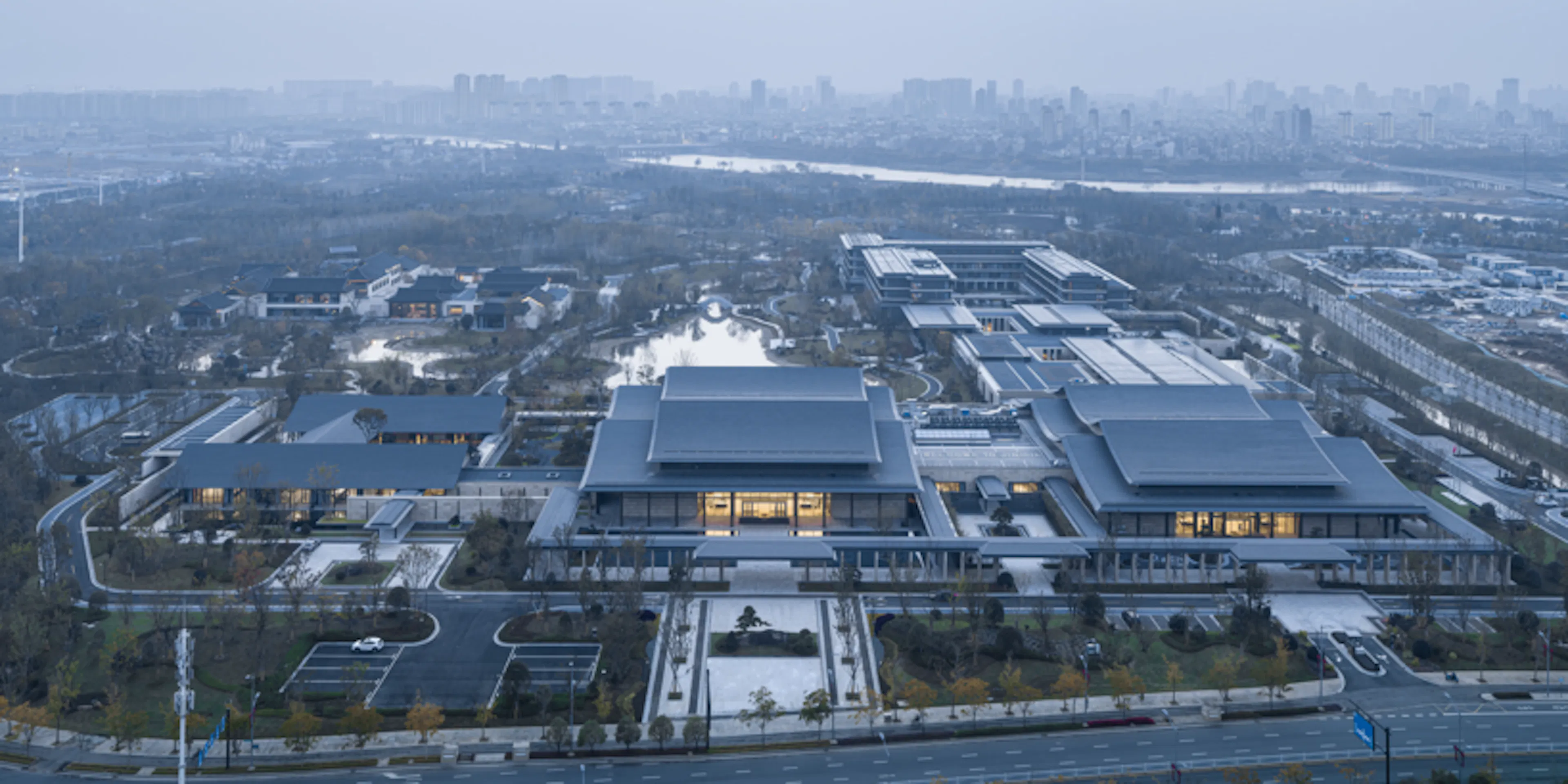Taizhou Z Center — 12