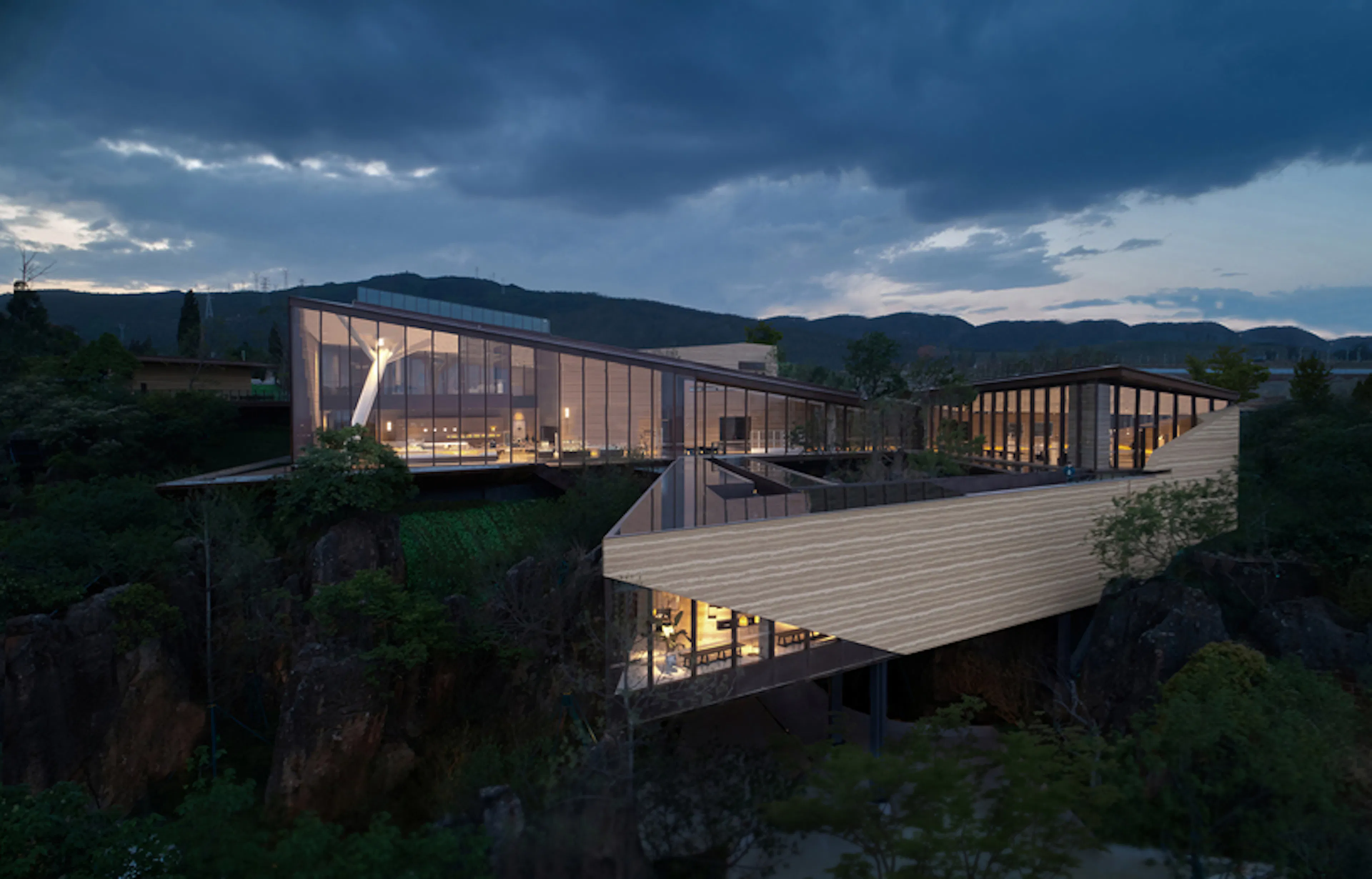 Taizhou Z Center — 10