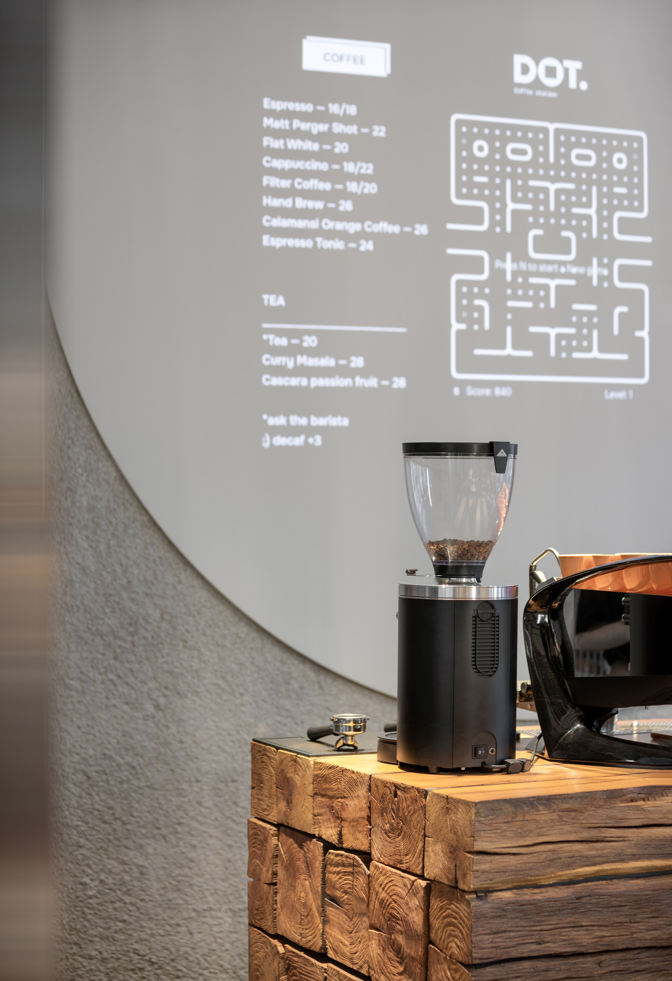 Dot Coffee & Lounge