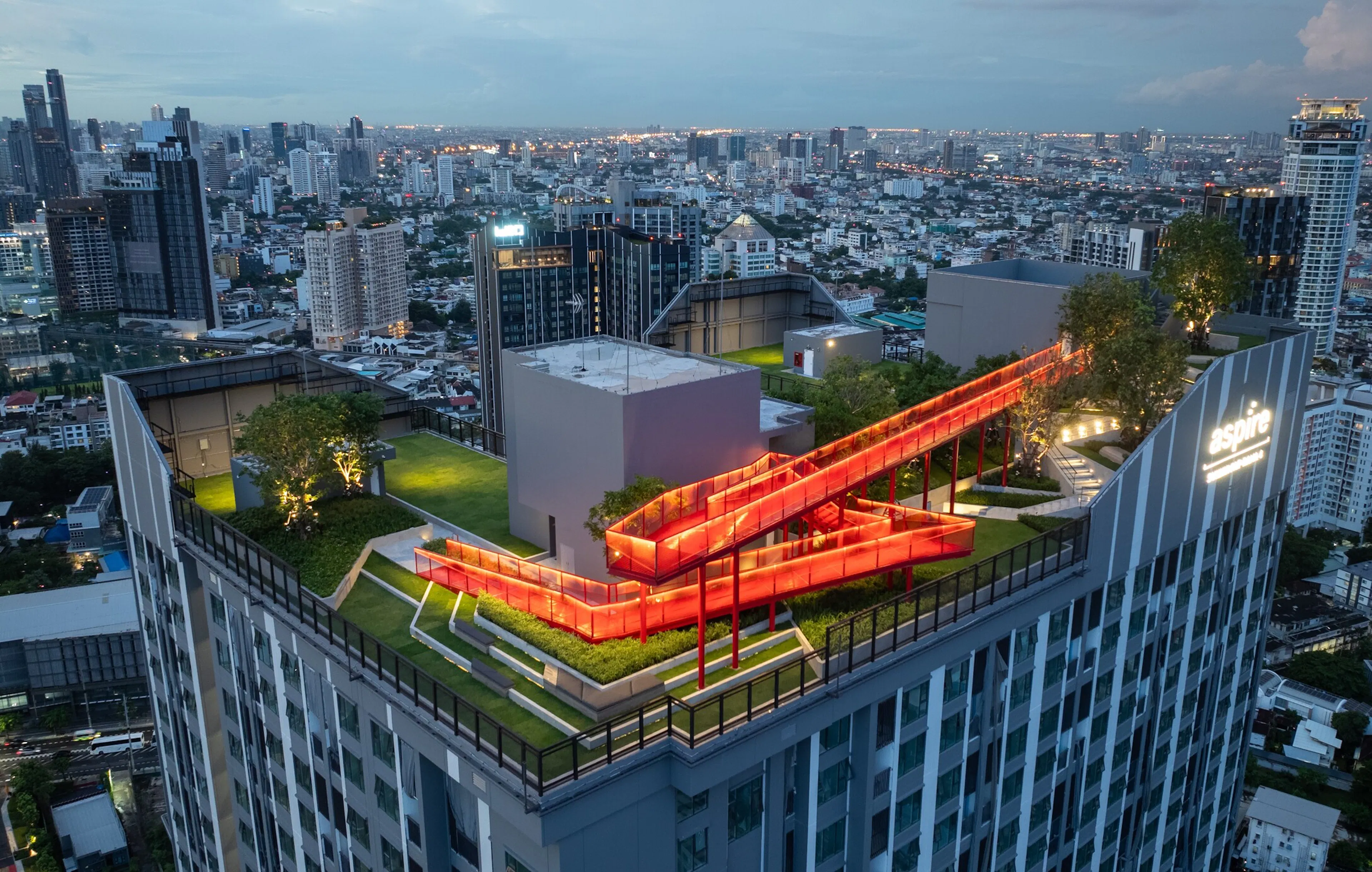 LIFE LADPRAO THE VALLEY — 5