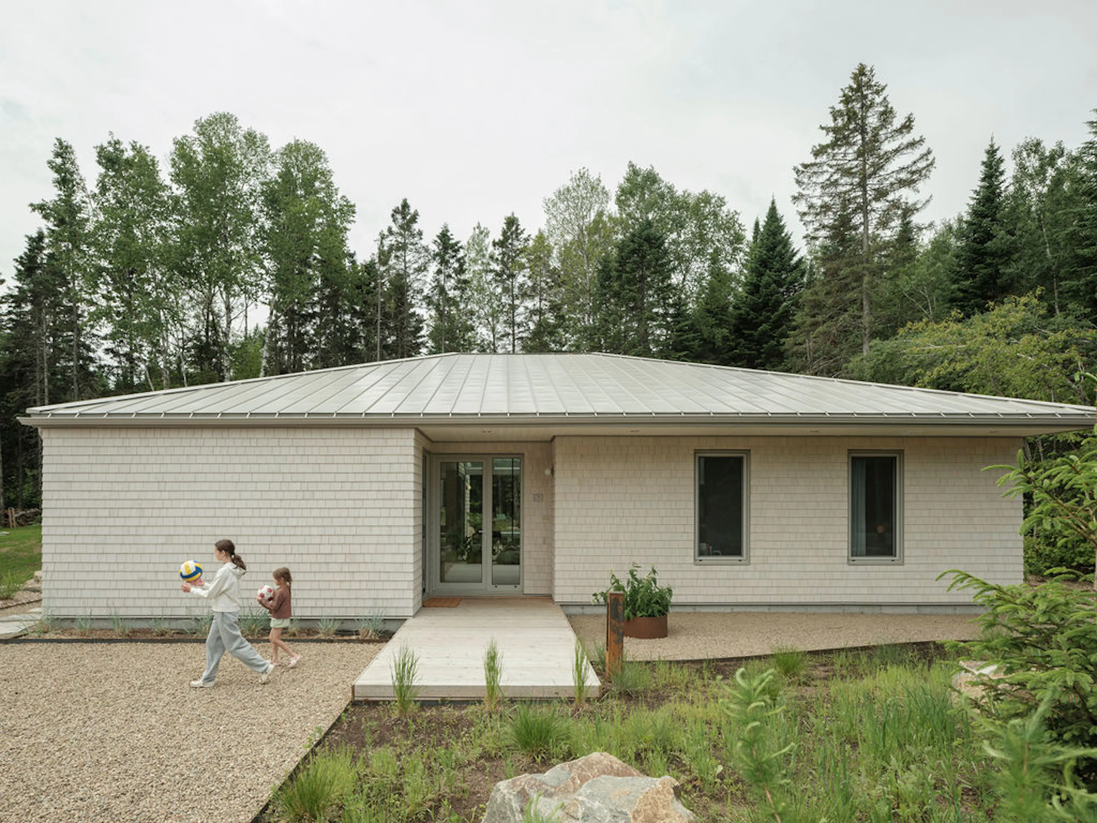 Bibliothèque de St-Colomban — 18