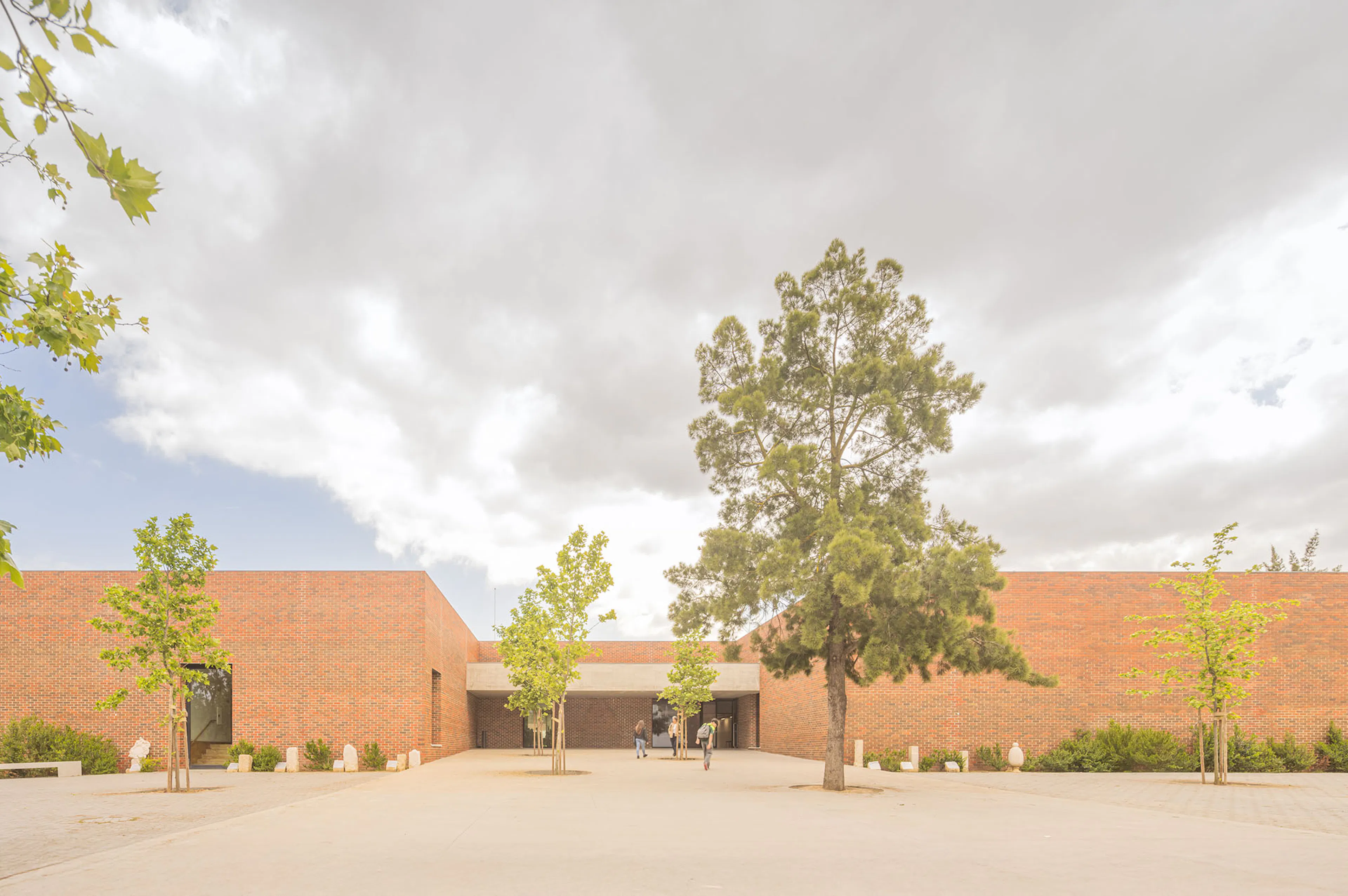 BMCAR . Avenida dos Aliados . Porto. Portugal — 18