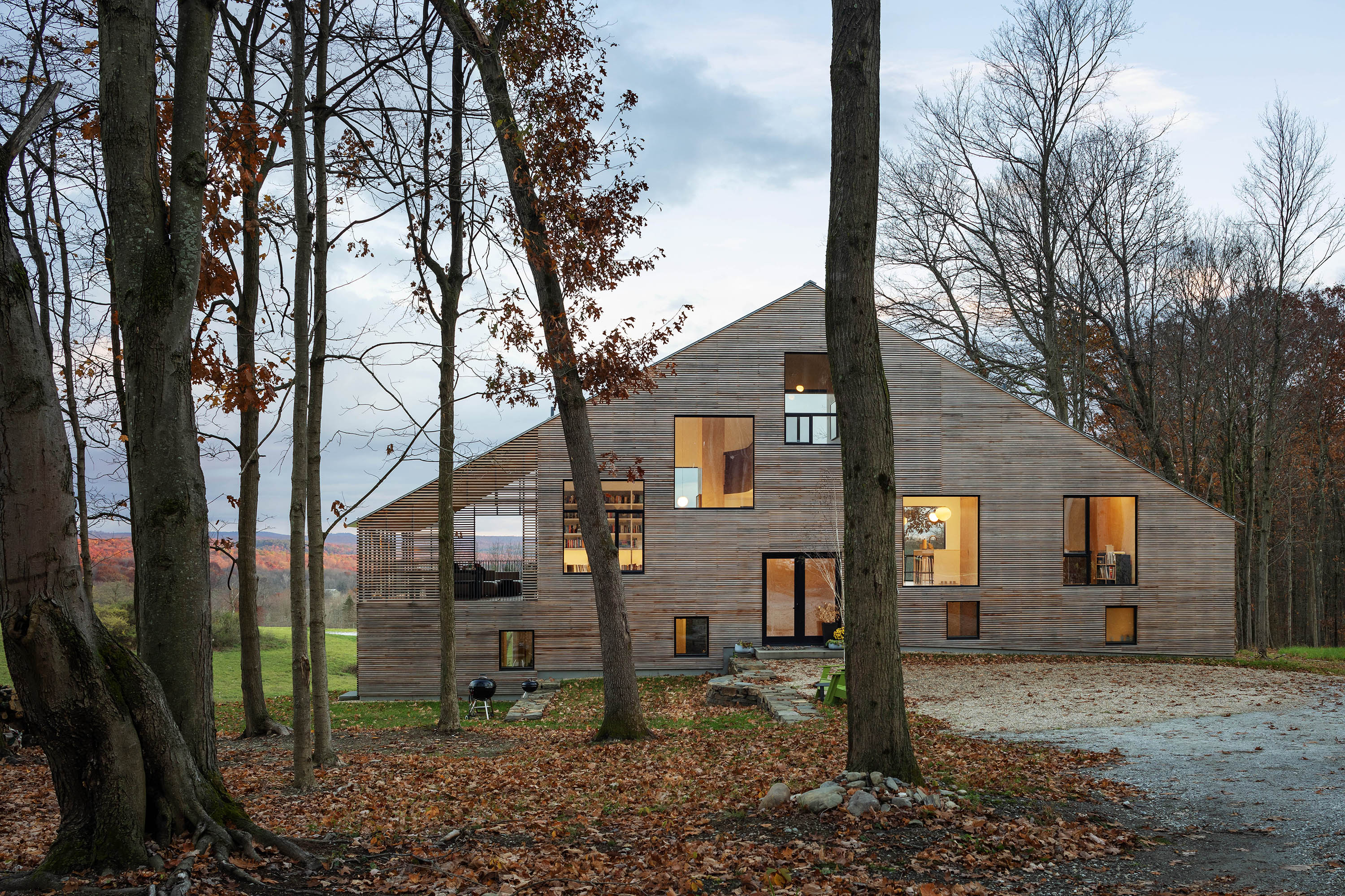 House Between Forest and Field