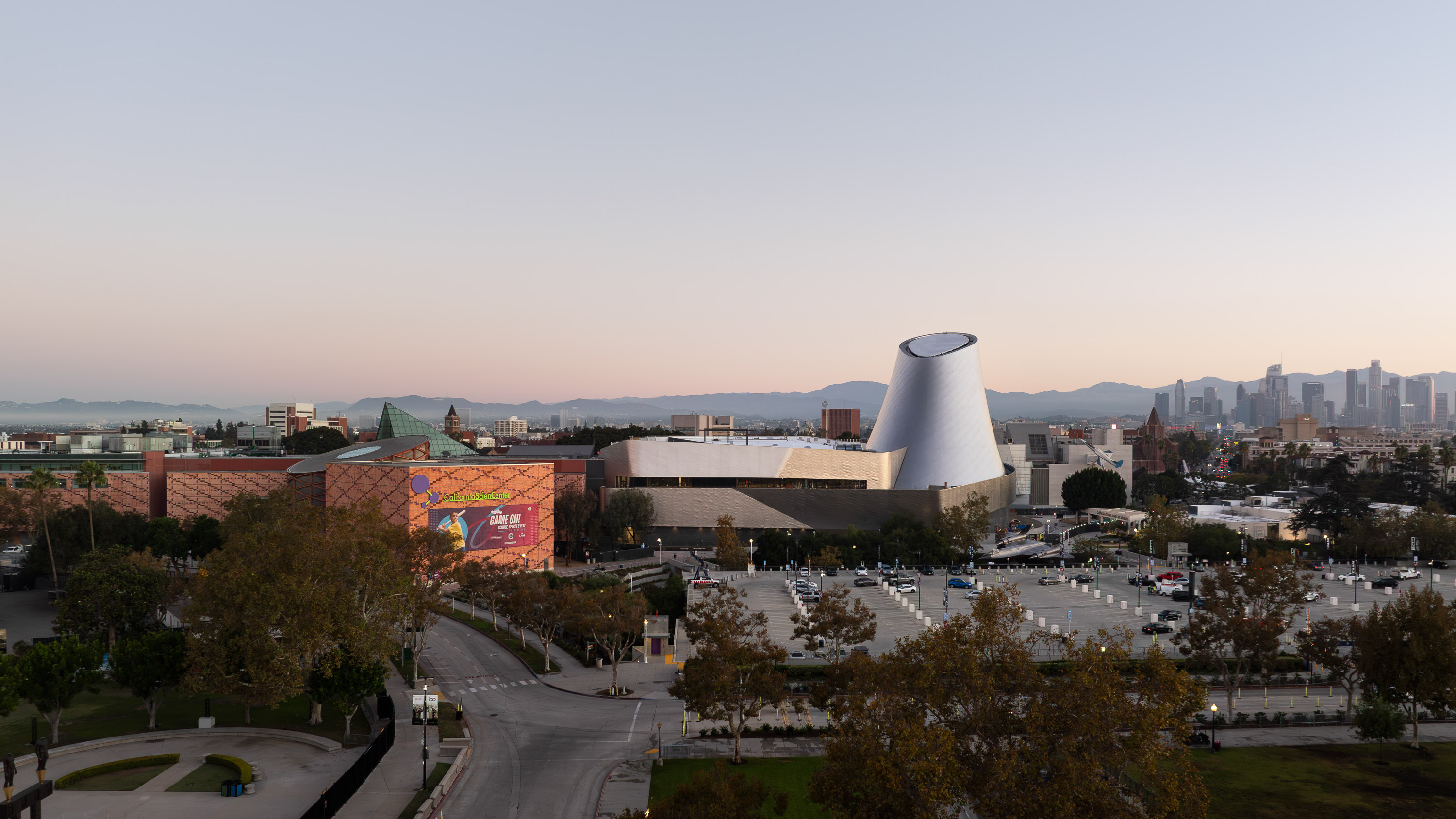 California Science Center, Samuel Oschin Air and Space Center