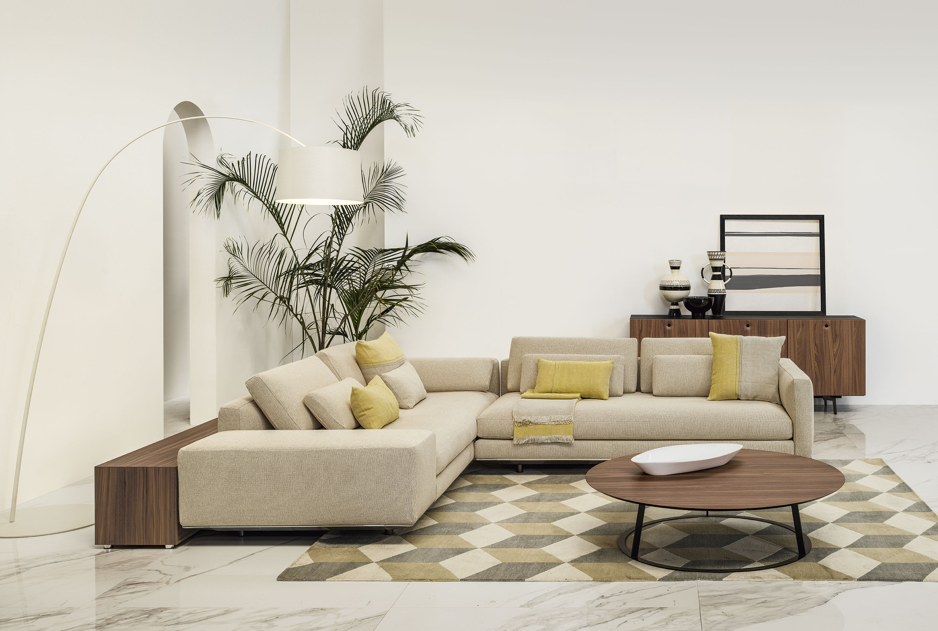 MILES | Sectional Sofa