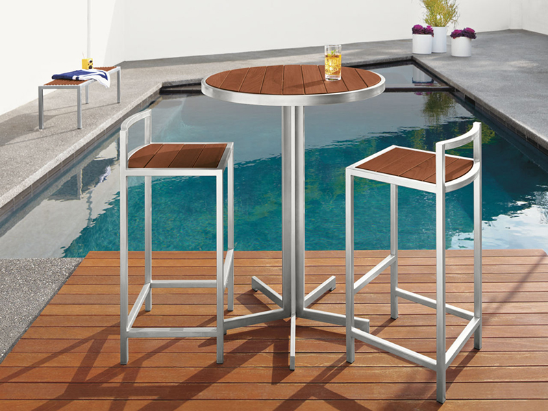 Montego Outdoor Stools