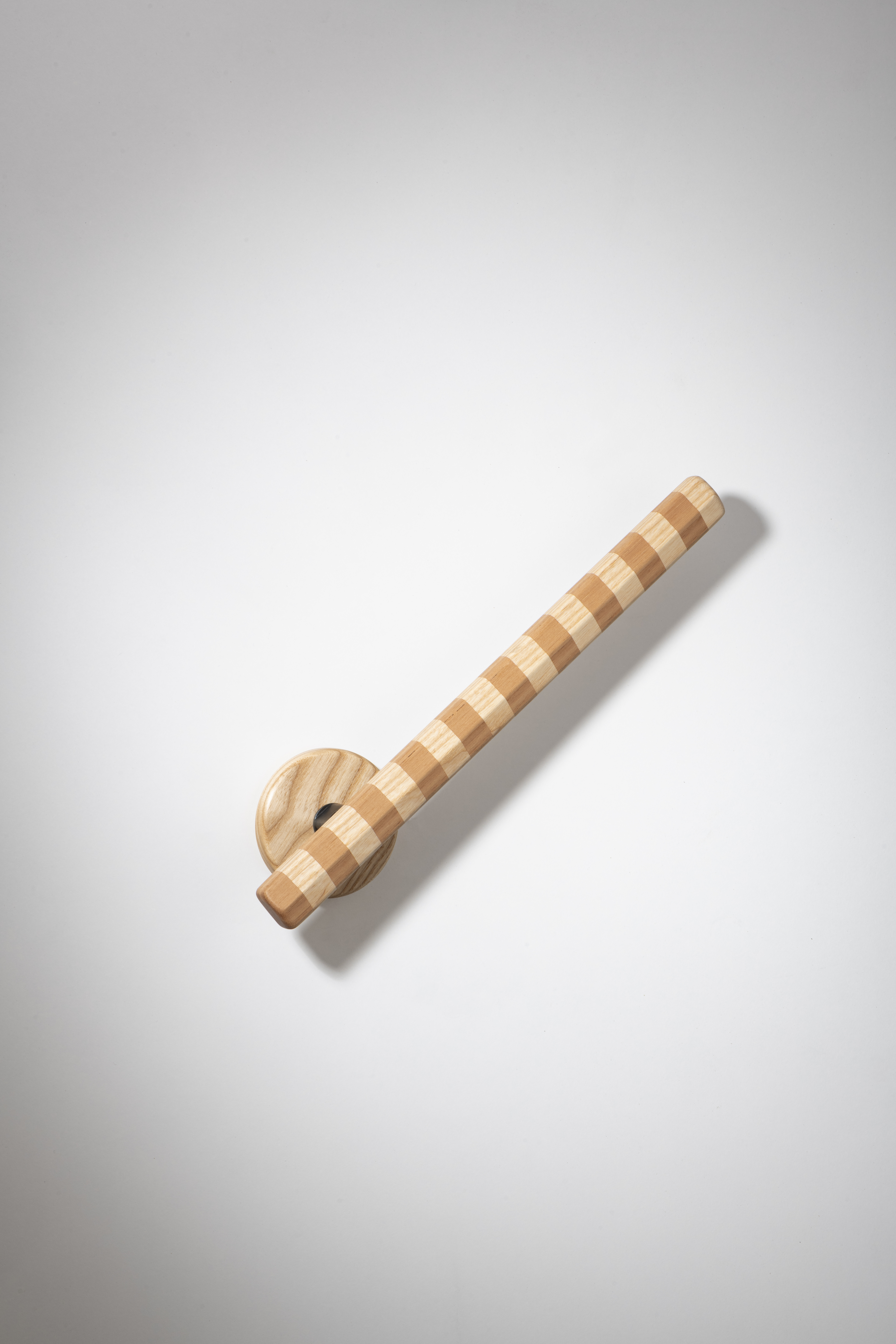 Kooky Streaker Door Lever