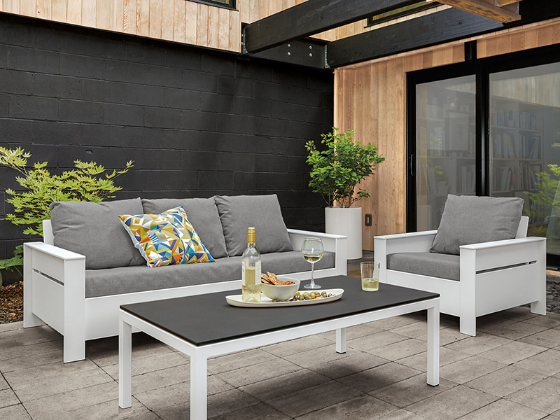 Pratt Outdoor Accent Tables