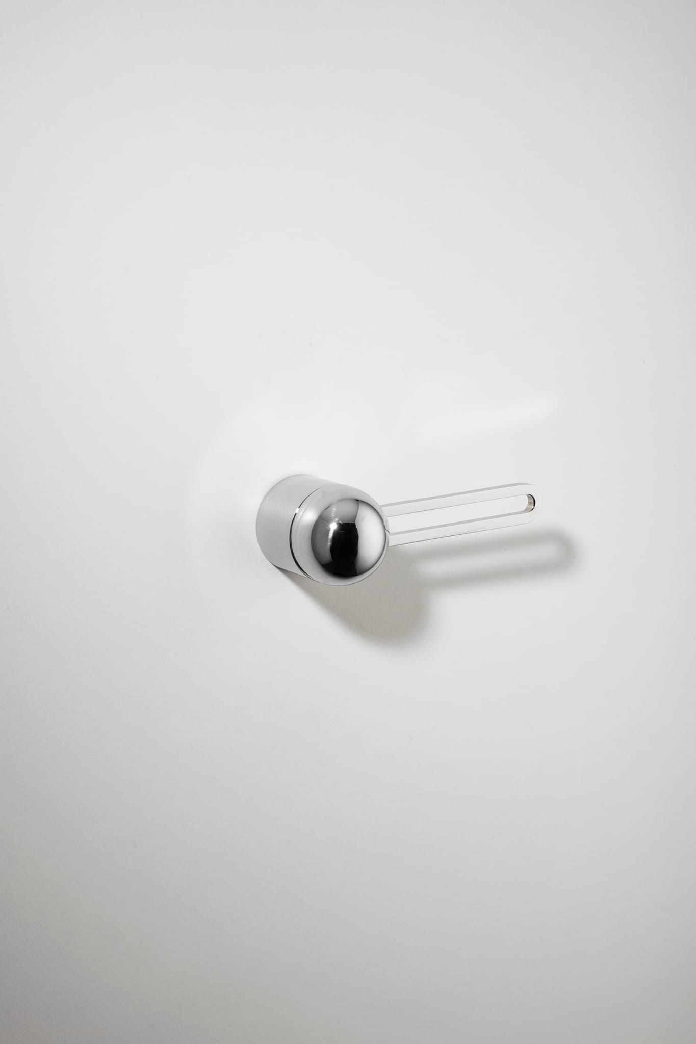 H01 Lever on Rose