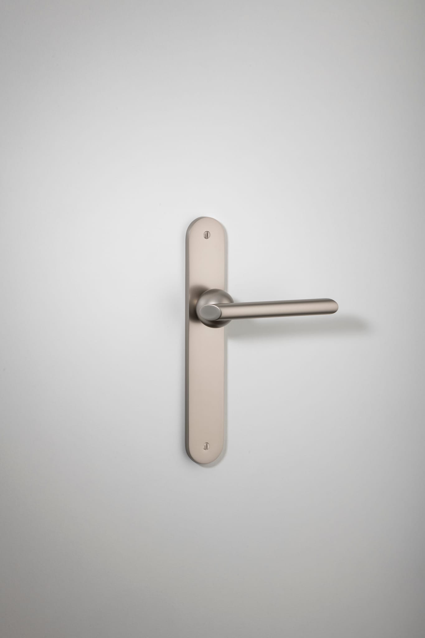 Futurismo Door Lever - Oval Backplate