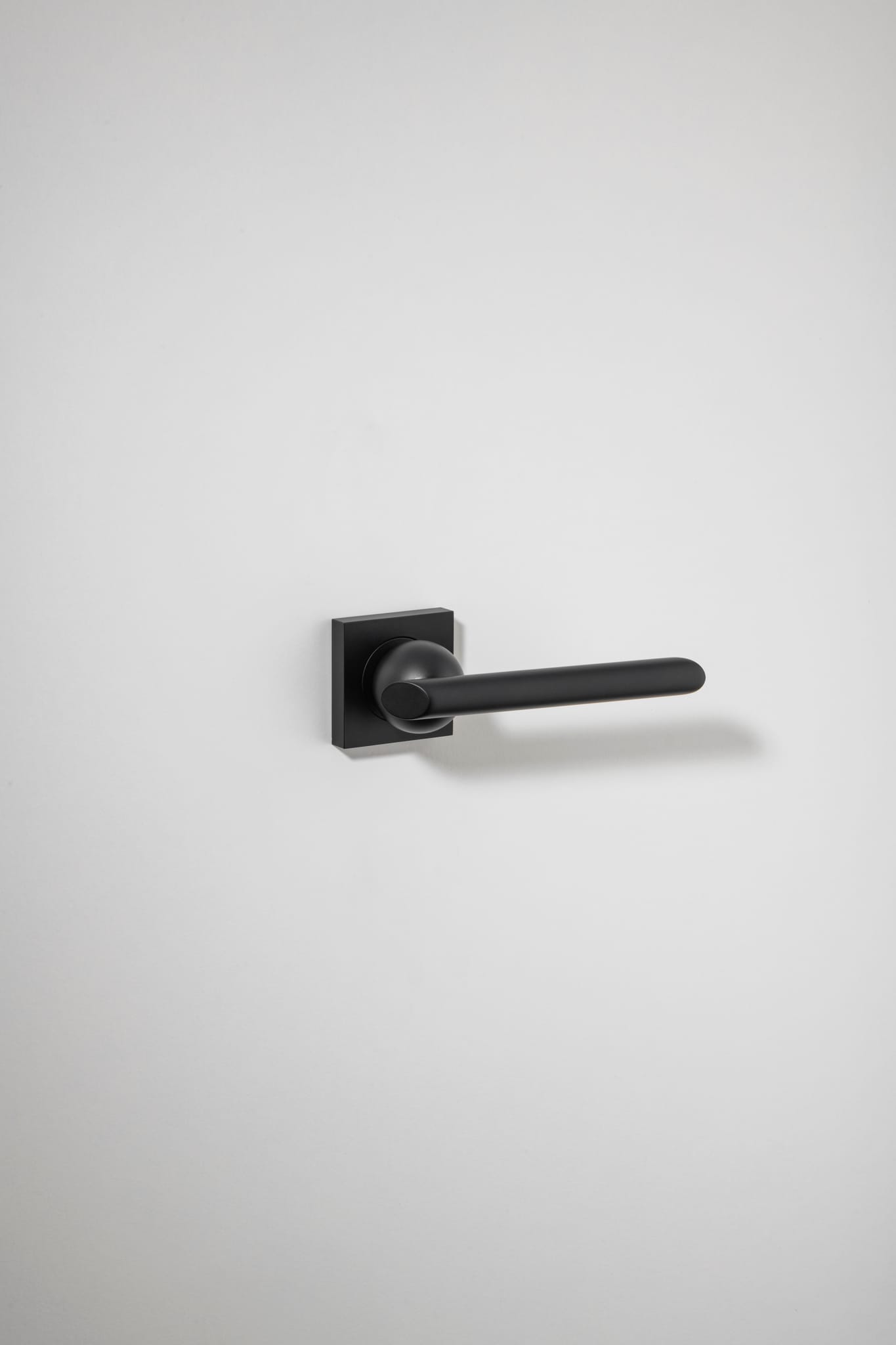 Futurismo Door Lever - Square Rose