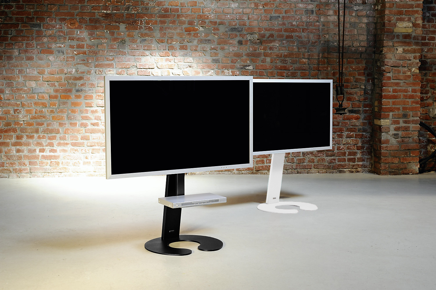 TV STAND OMEGA ART111