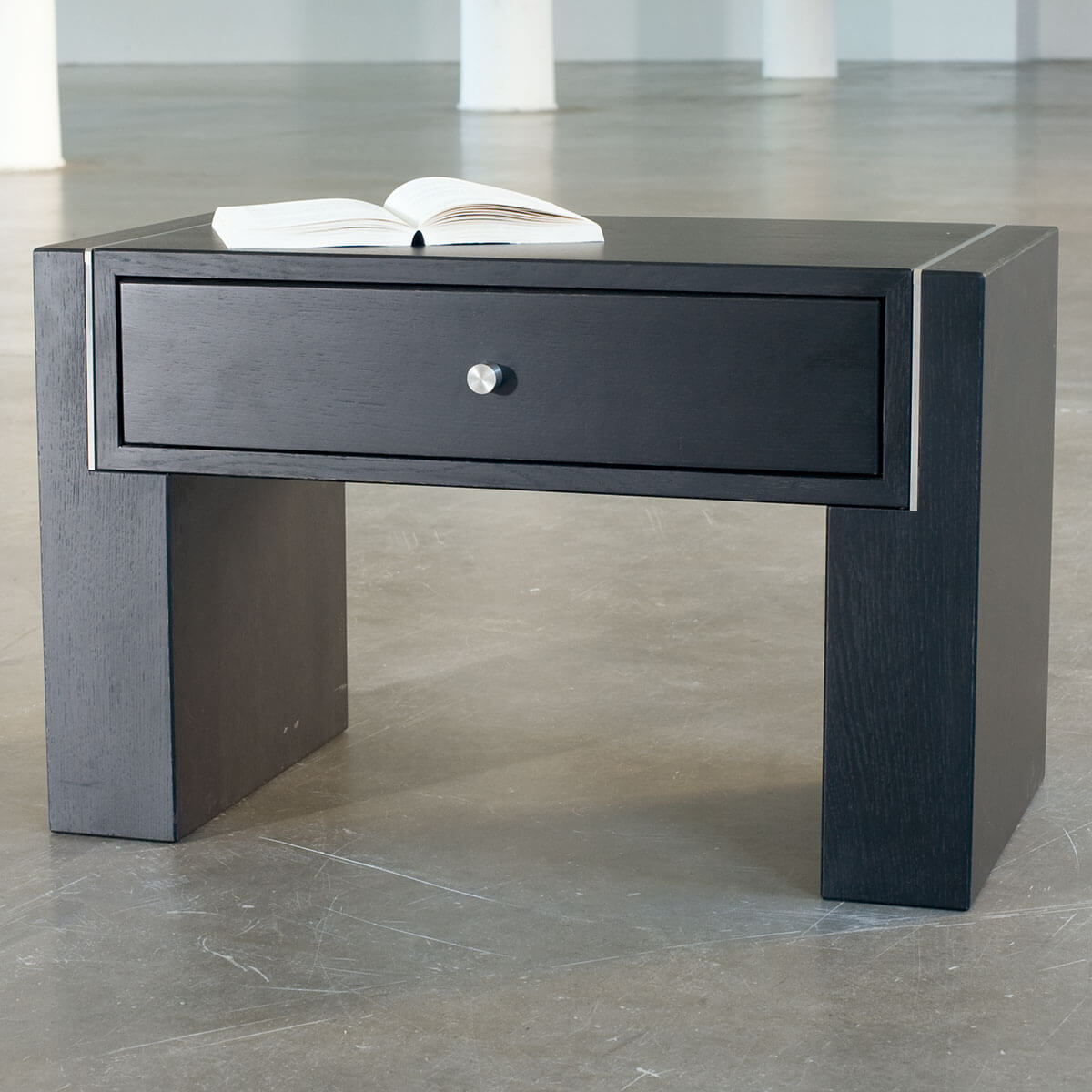 NIGHTSTAND ART317-NT